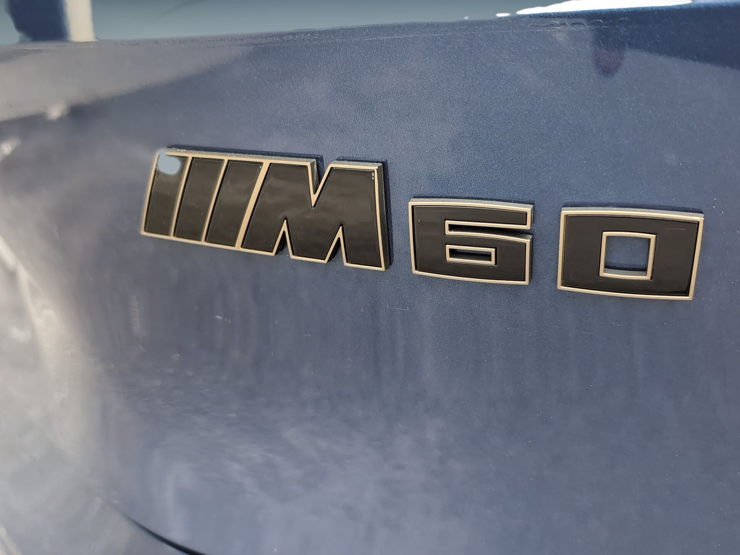 BMW iX M60 color Azul. Año 2023. 455KW(619CV). Elétrico. En concesionario Caetano Santa Maria da Feira de Santa Maria da Feira