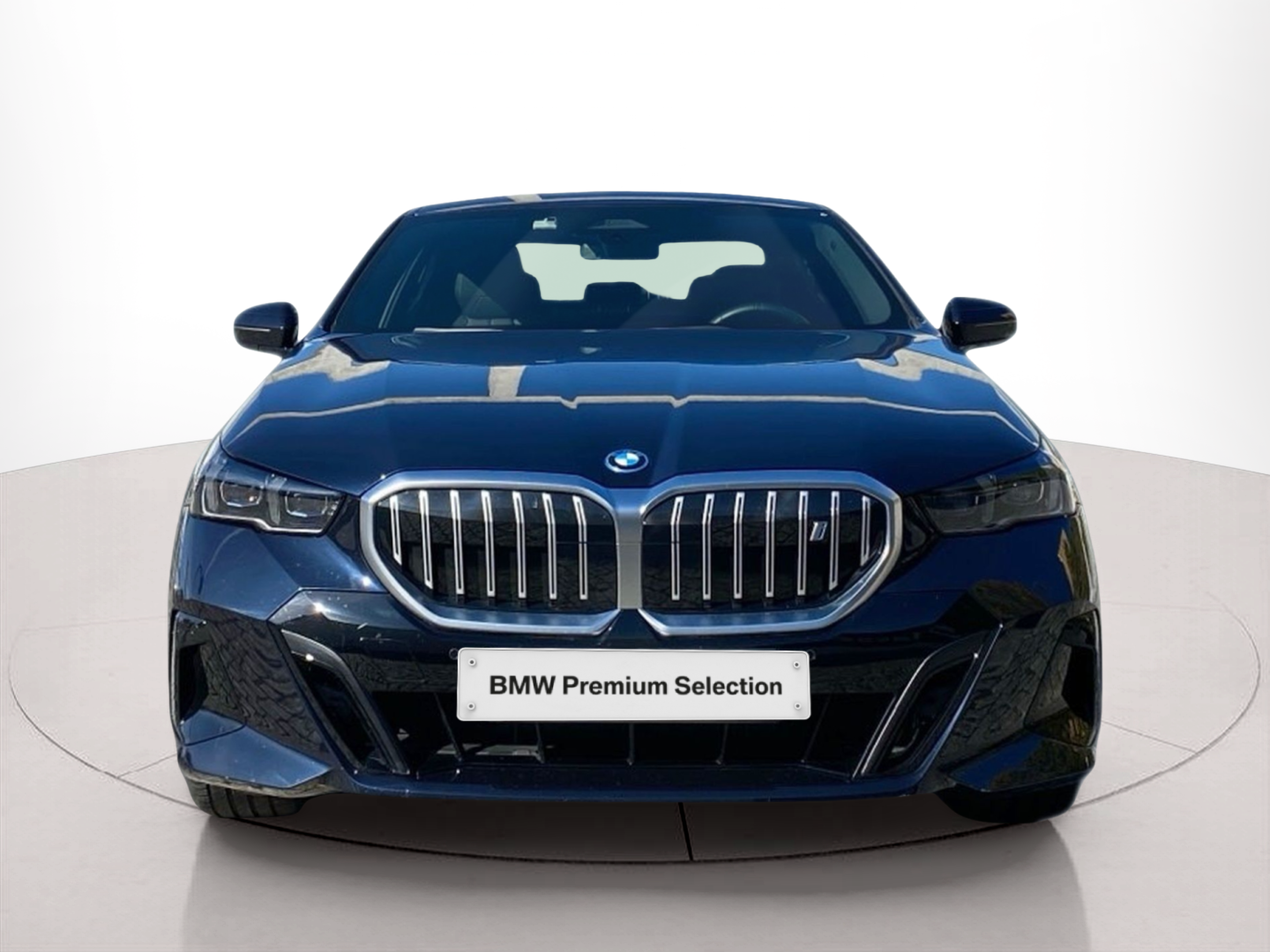 Fotos de BMW i5 eDrive40 color Negro. Año 2024. 250KW(340CV). Elétrico. En concesionario Caetano Baviera Lisboa de Lisboa