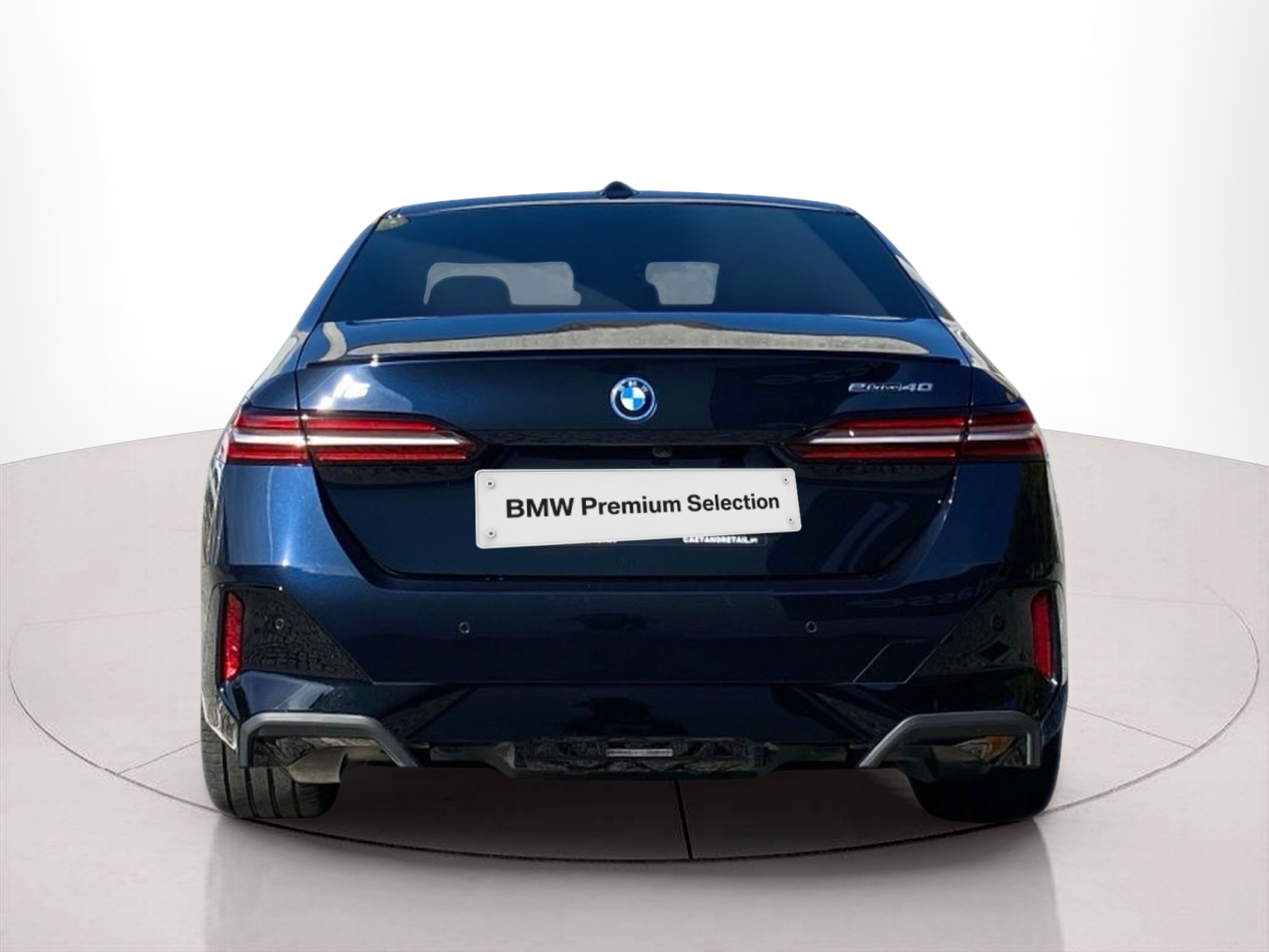 BMW i5 eDrive40 color Negro. Año 2024. 250KW(340CV). Elétrico. En concesionario Caetano Baviera Lisboa de Lisboa