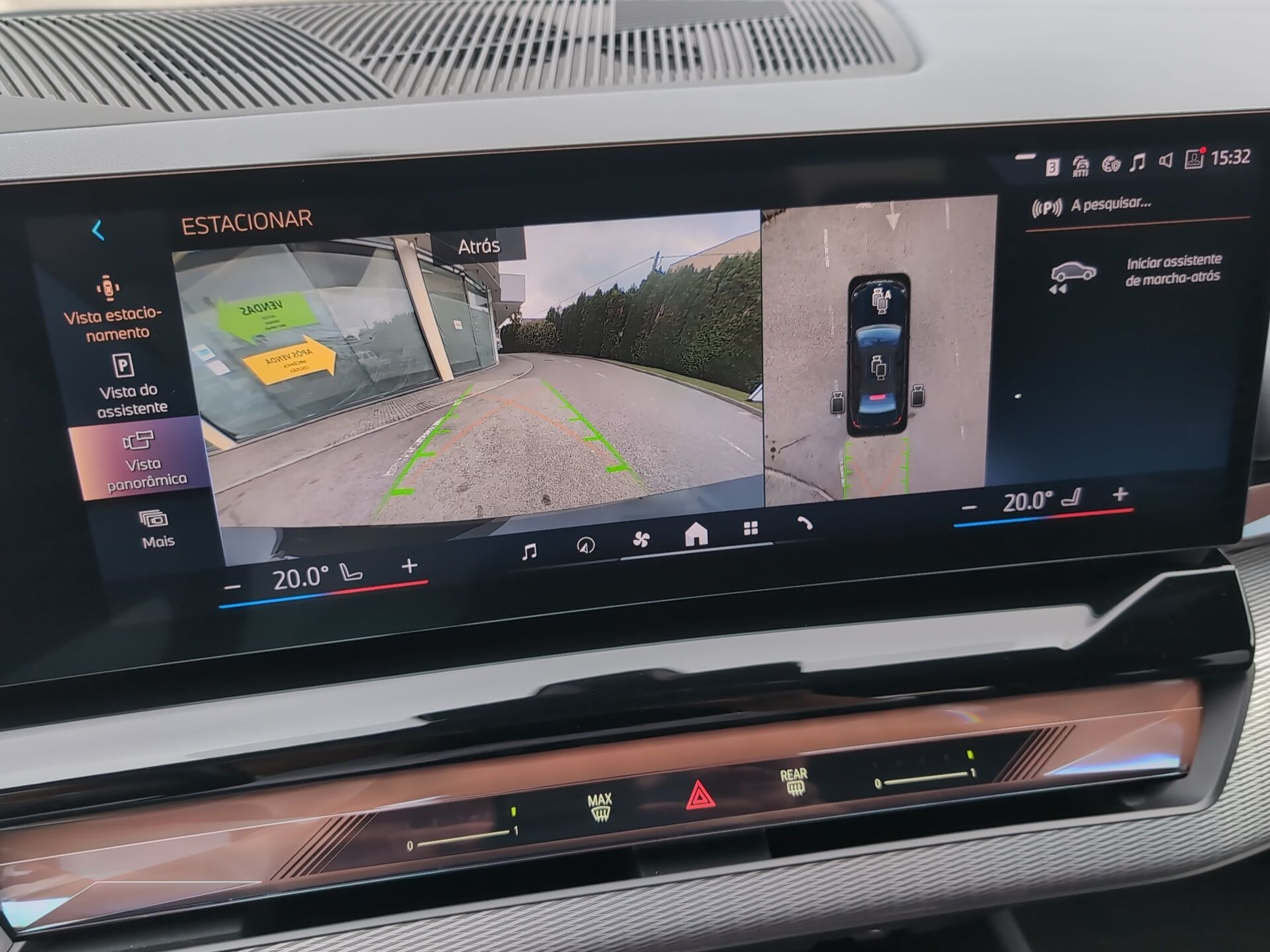 BMW i5 eDrive40 color Negro. Año 2023. 250KW(340CV). Elétrico. En concesionario Caetano Baviera Aveiro de Aveiro