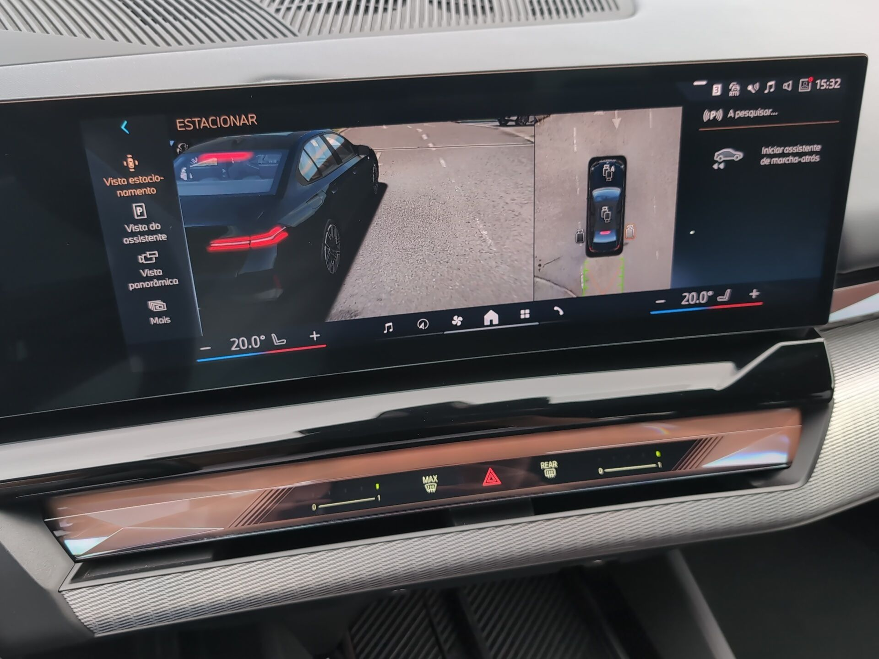 BMW i5 eDrive40 color Negro. Año 2023. 250KW(340CV). Elétrico. En concesionario Caetano Baviera Aveiro de Aveiro