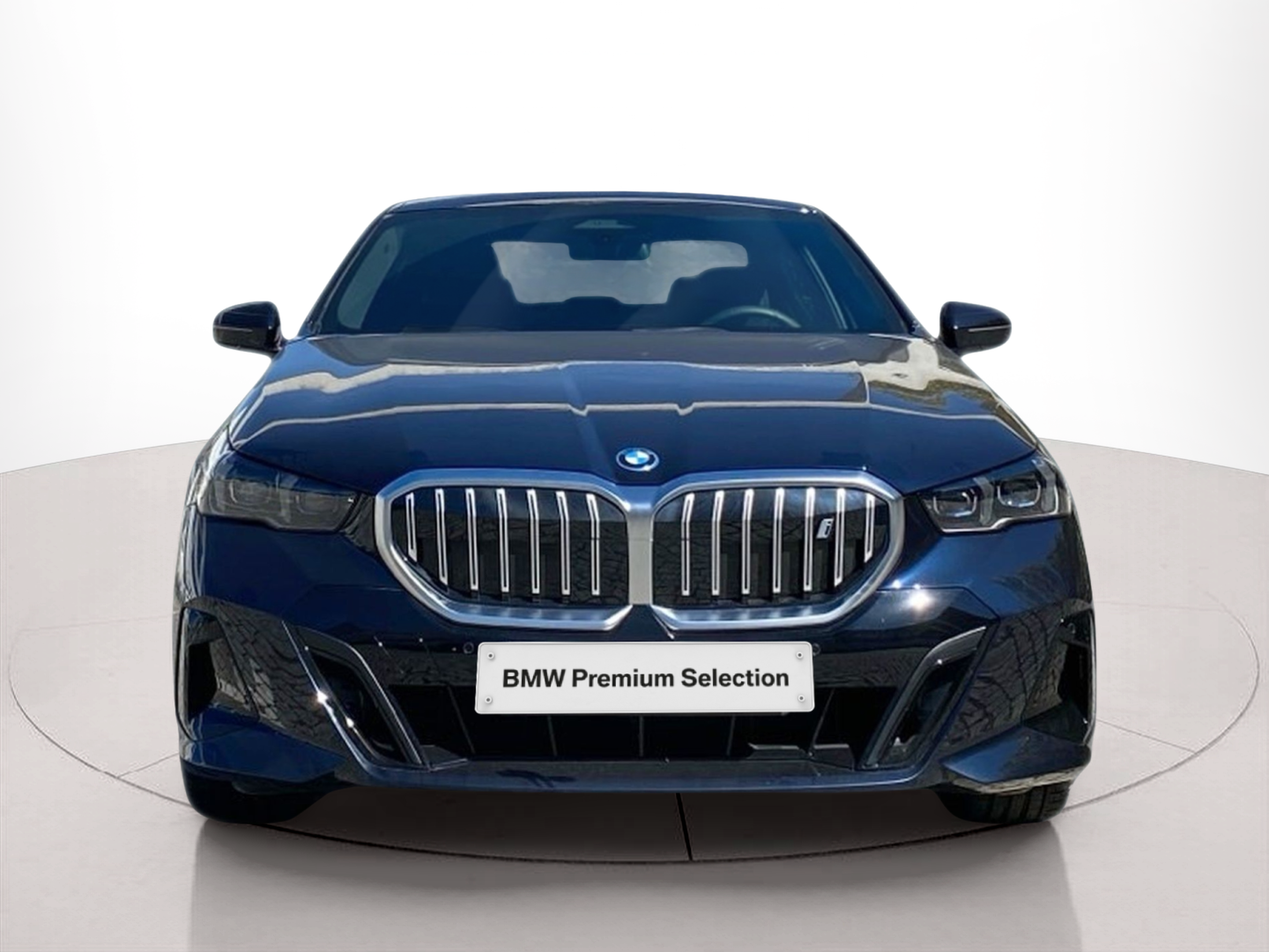 Fotos de BMW i5 eDrive40 color Negro. Año 2024. 250KW(340CV). Elétrico. En concesionario Caetano Baviera Lisboa de Lisboa
