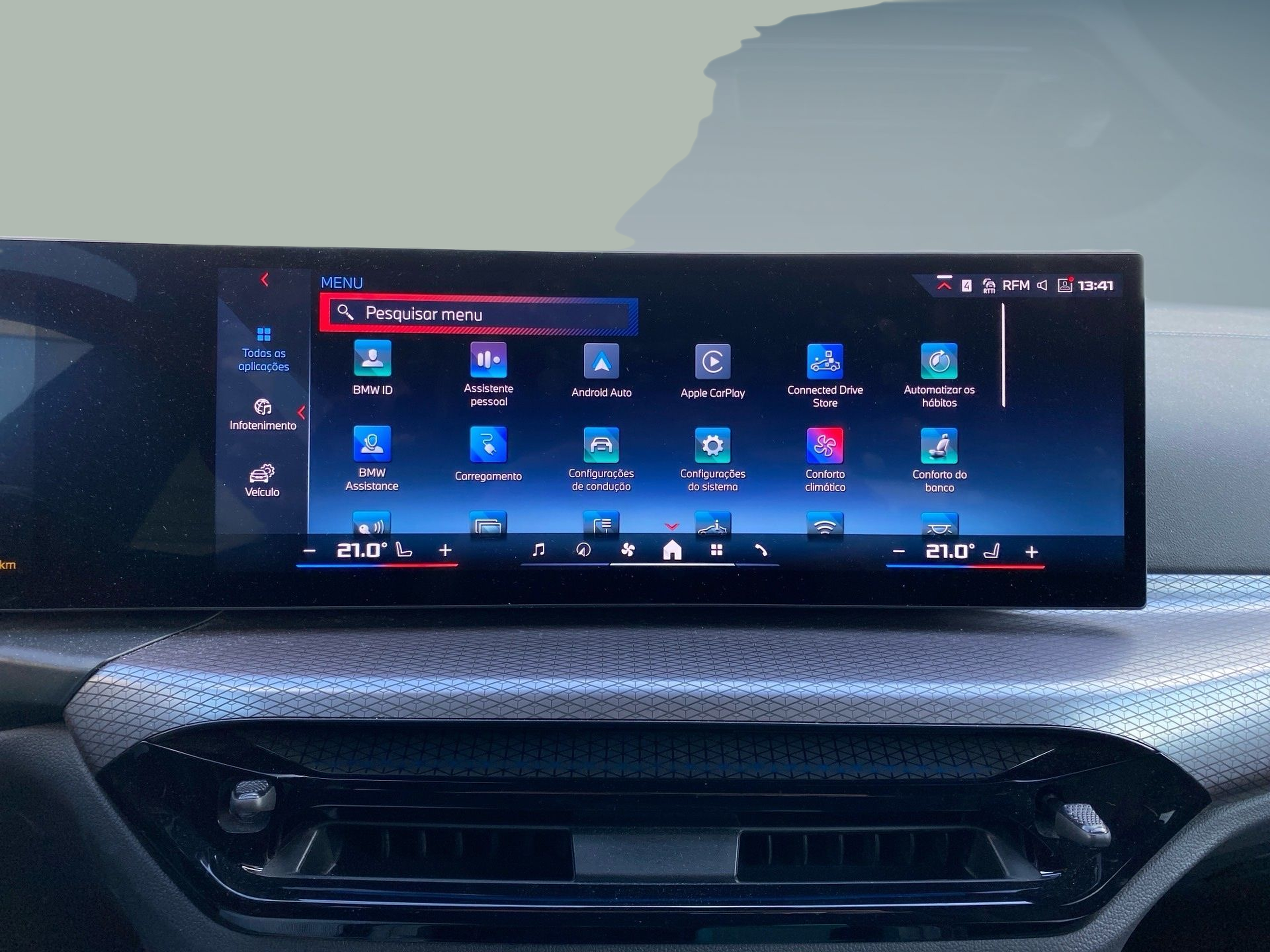 BMW i4 i4 M50 color Azul. Año 2025. 400KW(544CV). Elétrico. En concesionario Caetano Lisboa de Lisboa