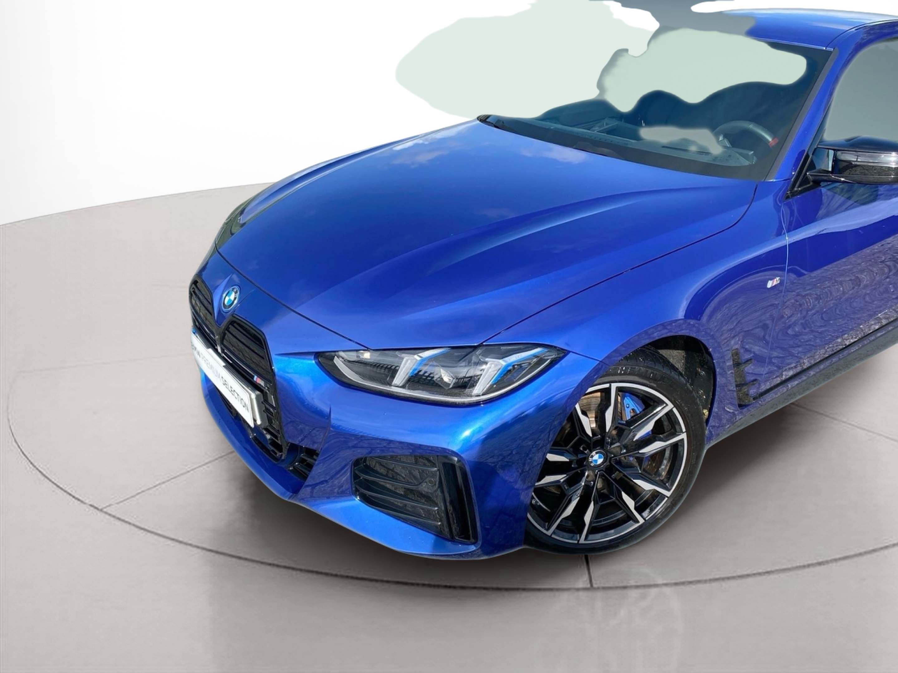 BMW i4 i4 M50 color Azul. Año 2024. 400KW(544CV). Elétrico. En concesionario Caetano Cascais de Cascais