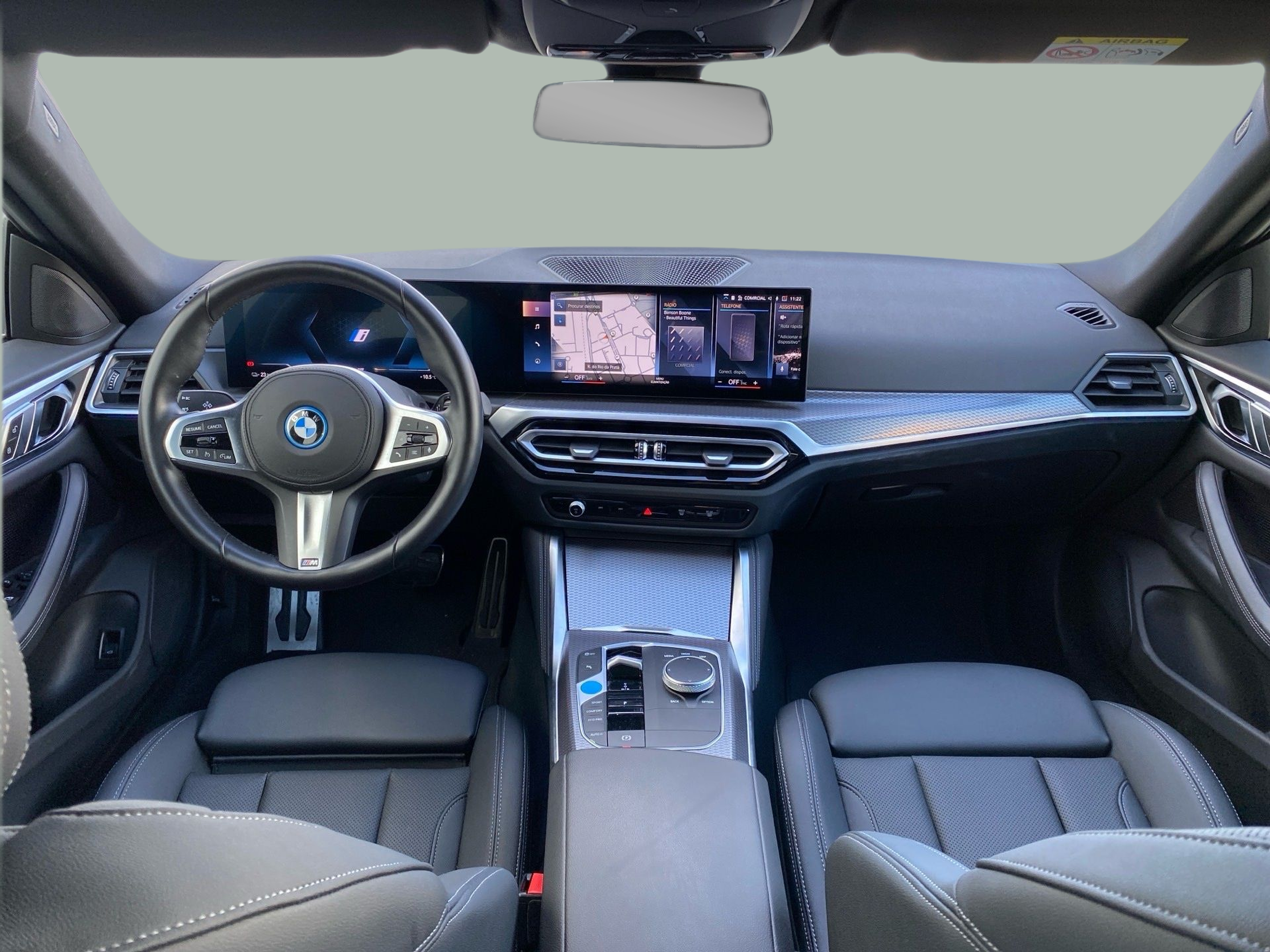 BMW i4 i4 eDrive35 color Azul. Año 2023. 210KW(286CV). Elétrico. En concesionario Caetano Lisboa de Lisboa