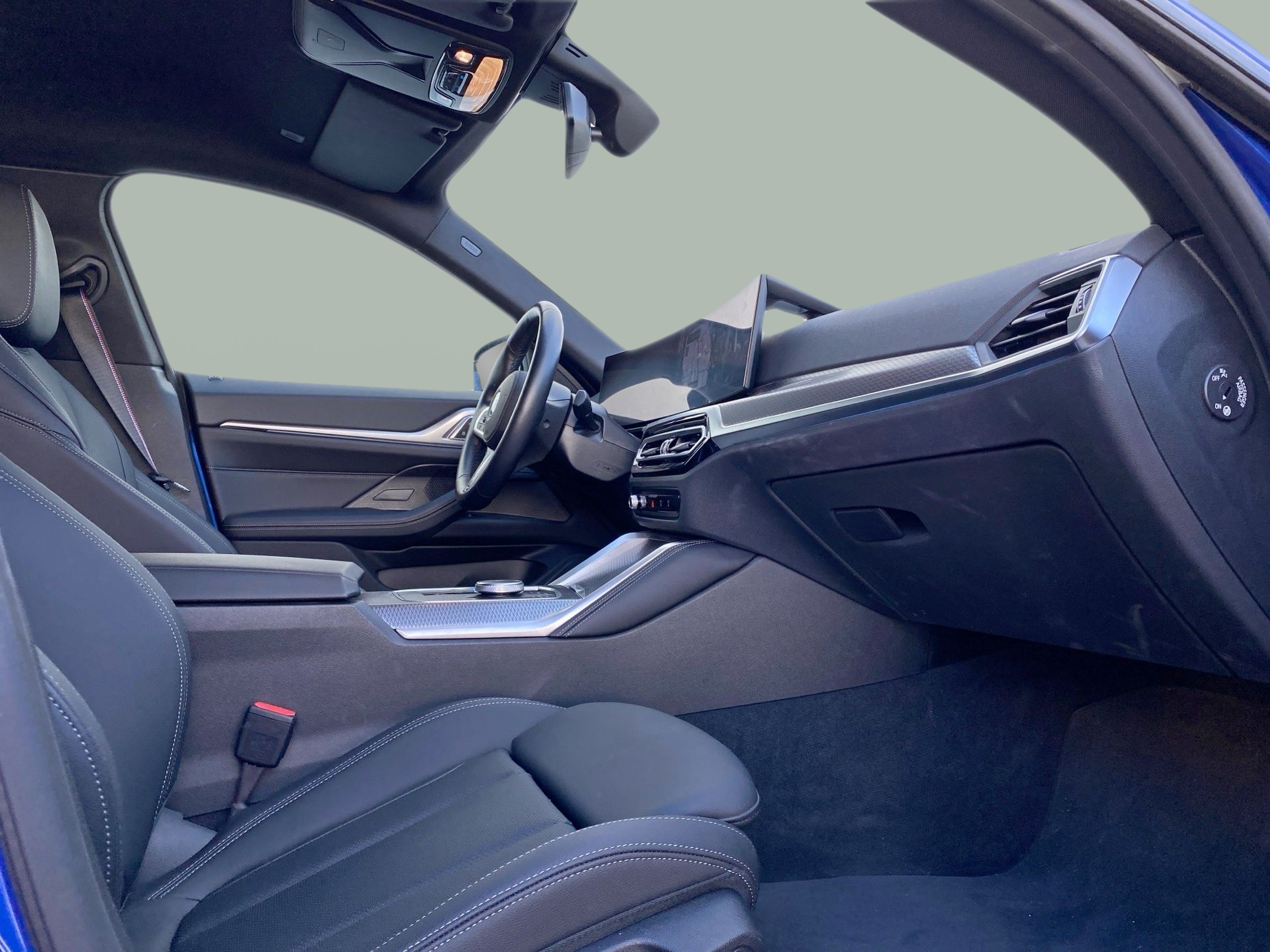 BMW i4 i4 eDrive35 color Azul. Año 2023. 210KW(286CV). Elétrico. En concesionario Caetano Lisboa de Lisboa