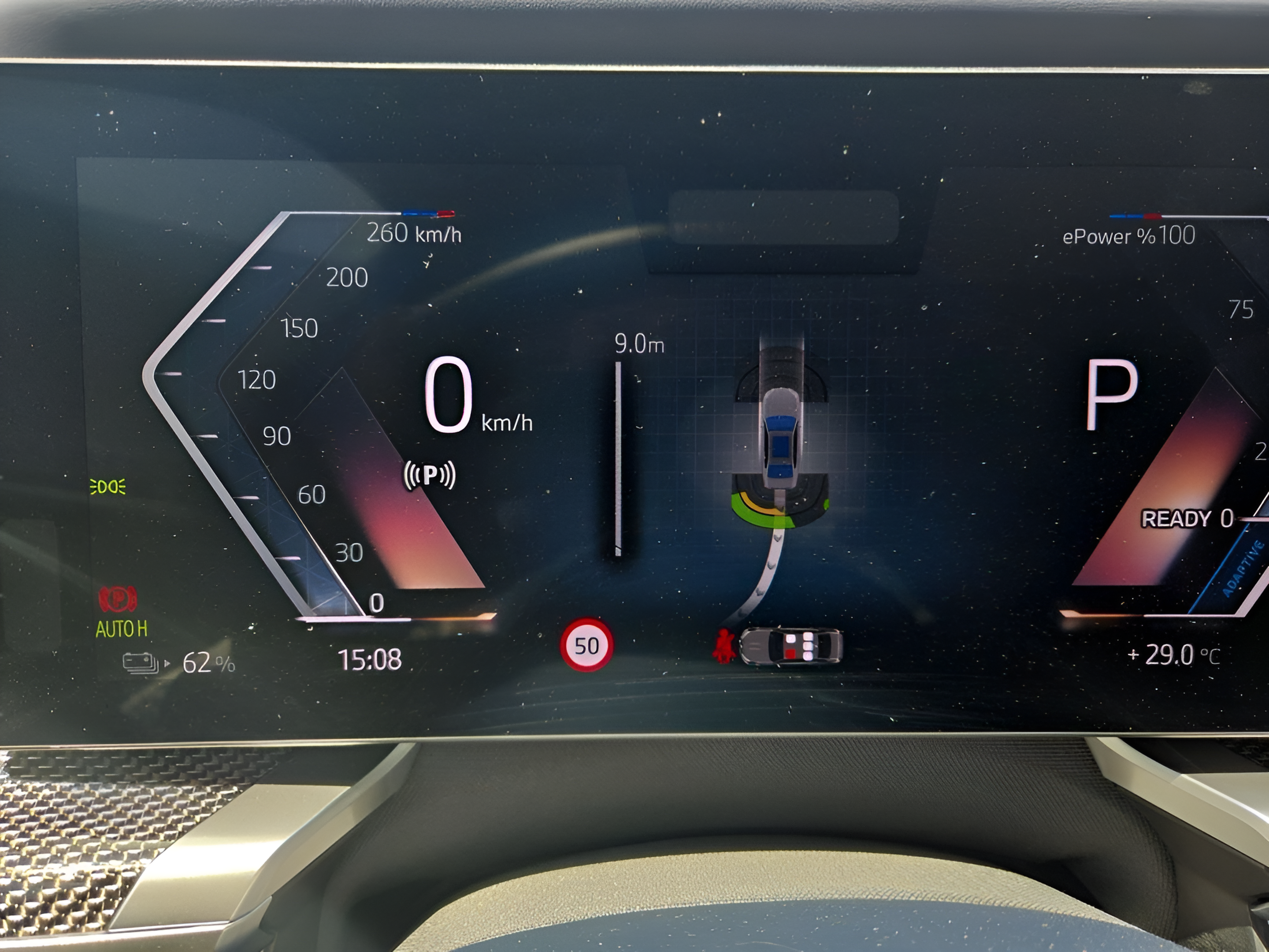 BMW I7 eDrive50 color Gris. Año 2024. 335KW(455CV). Elétrico. En concesionario Caetano Portimão de Portimão