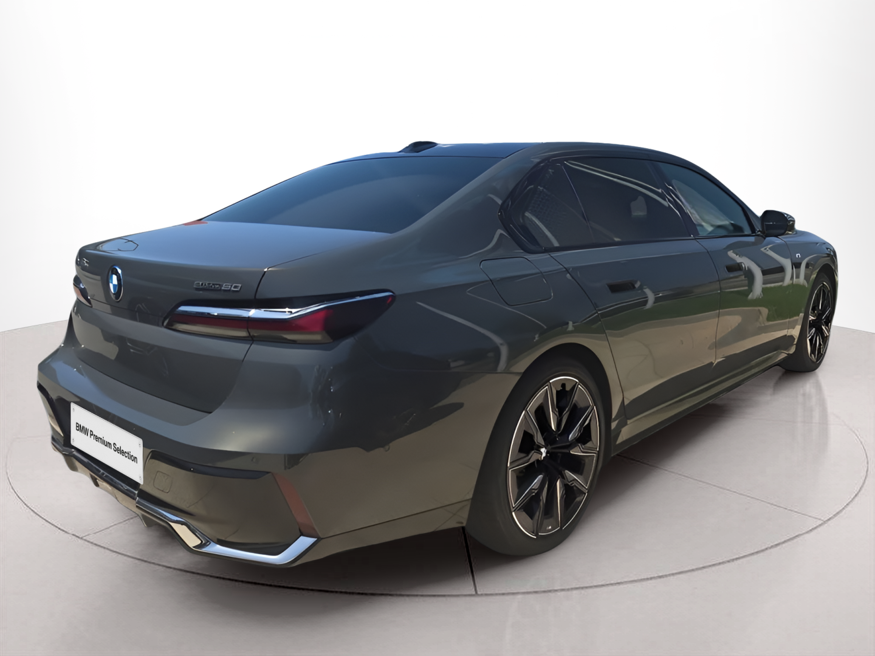 BMW I7 eDrive50 color Gris. Año 2024. 335KW(455CV). Elétrico. En concesionario Caetano Portimão de Portimão