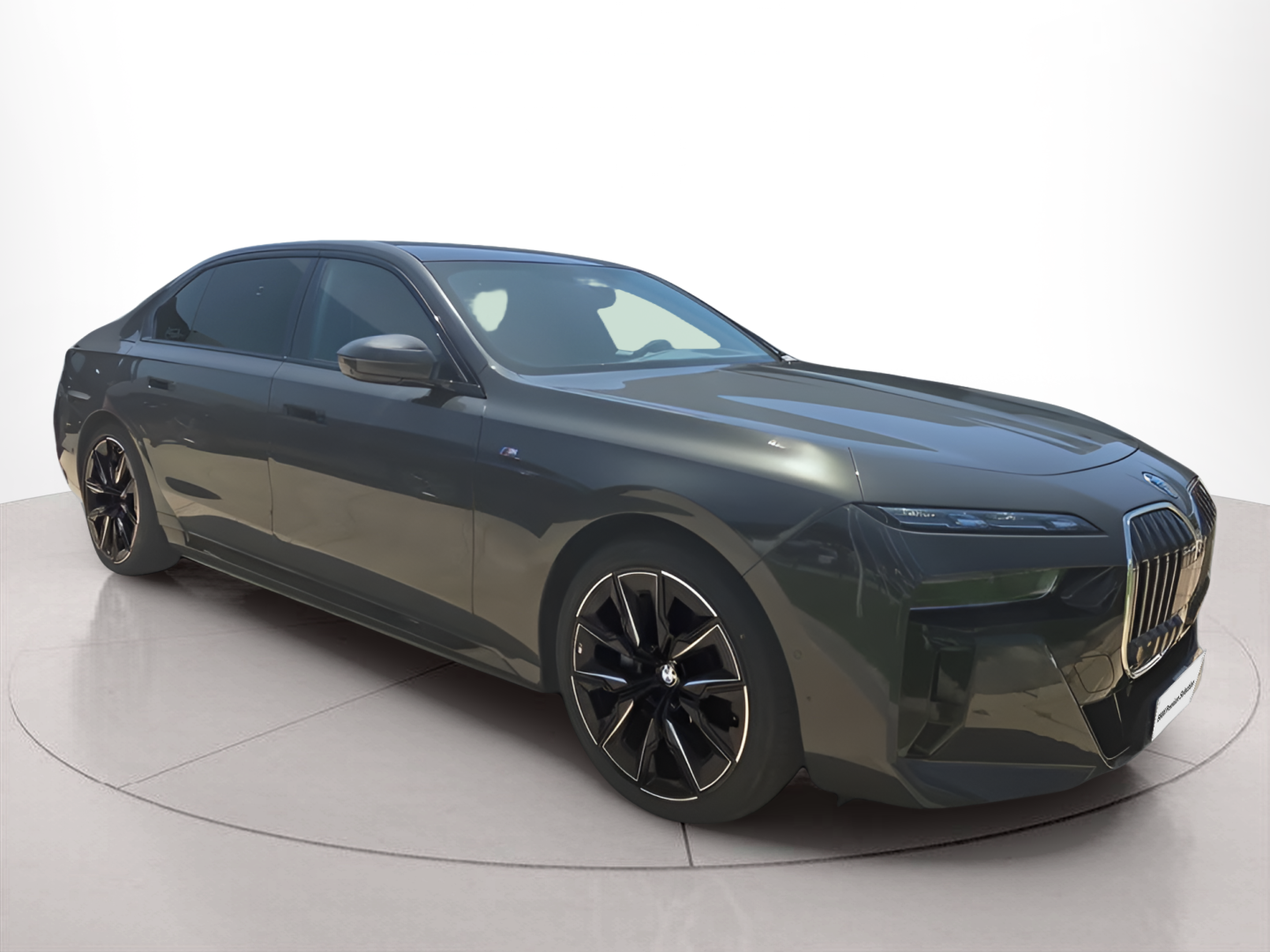 BMW I7 eDrive50 color Gris. Año 2024. 335KW(455CV). Elétrico. En concesionario Caetano Portimão de Portimão