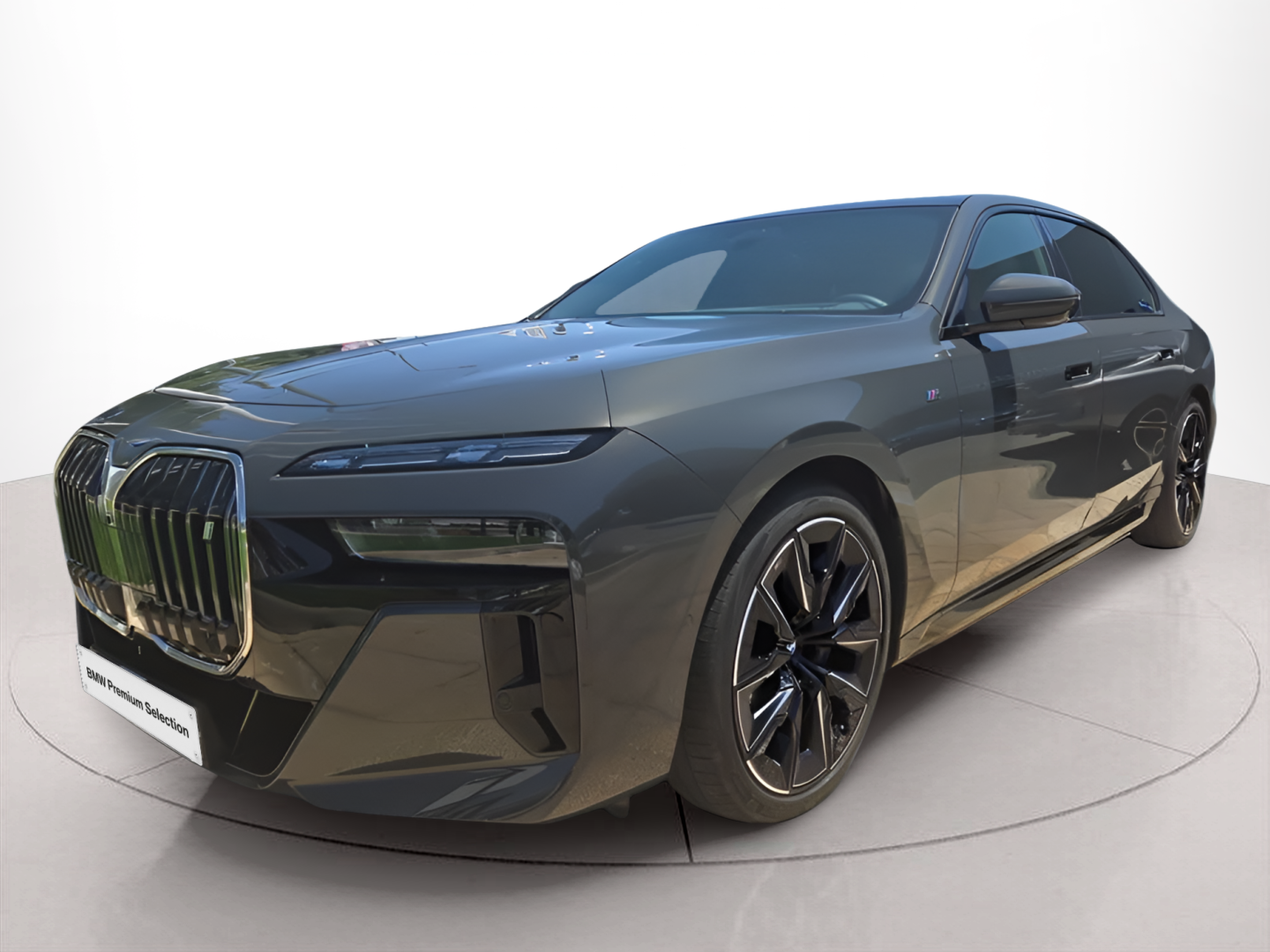 Fotos de BMW I7 eDrive50 color Gris. Año 2024. 335KW(455CV). Elétrico. En concesionario Caetano Portimão de Portimão