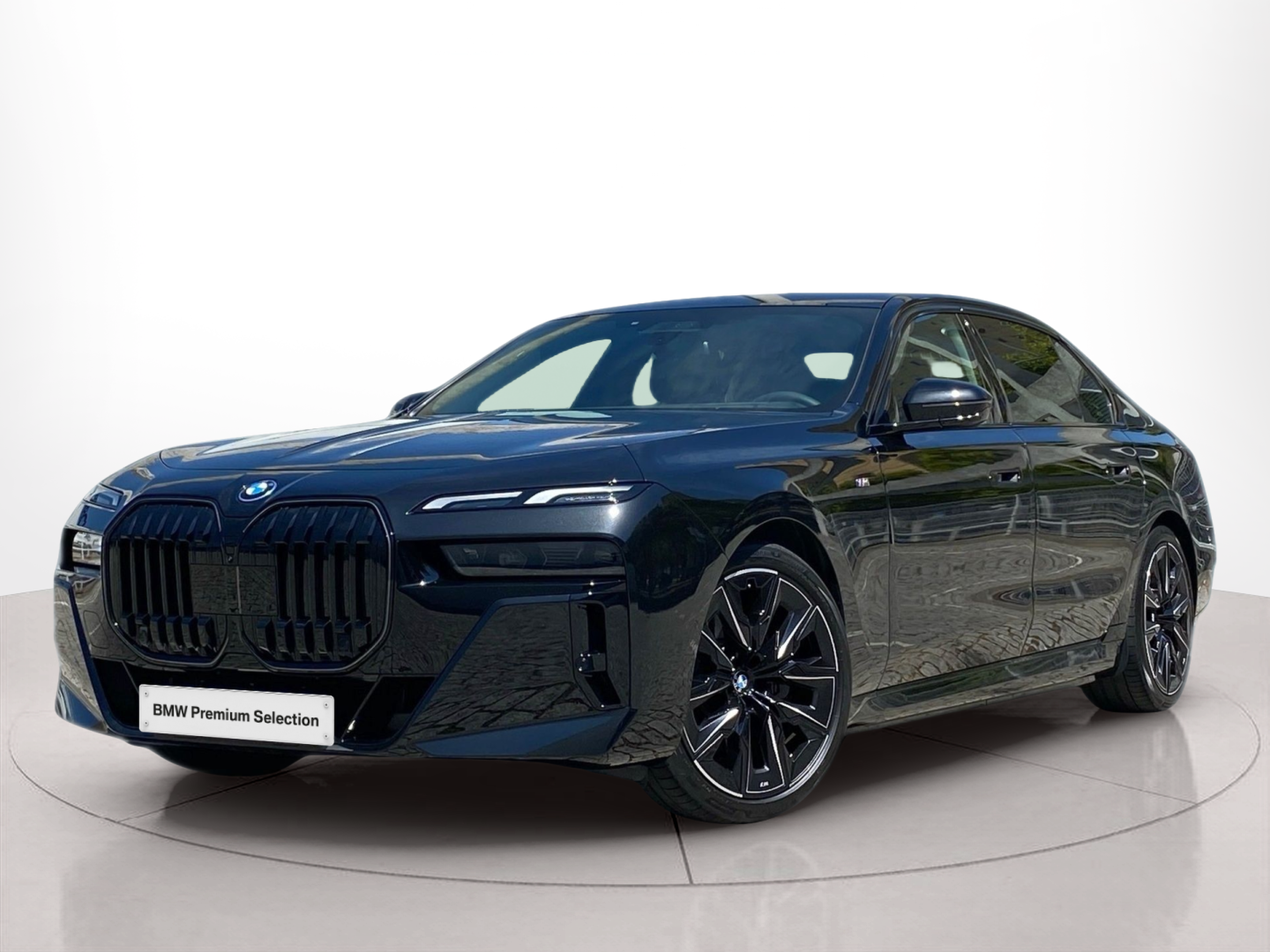 Fotos de BMW I7 eDrive50 color Negro. Año 2025. 335KW(455CV). Elétrico. En concesionario Caetano Lisboa de Lisboa