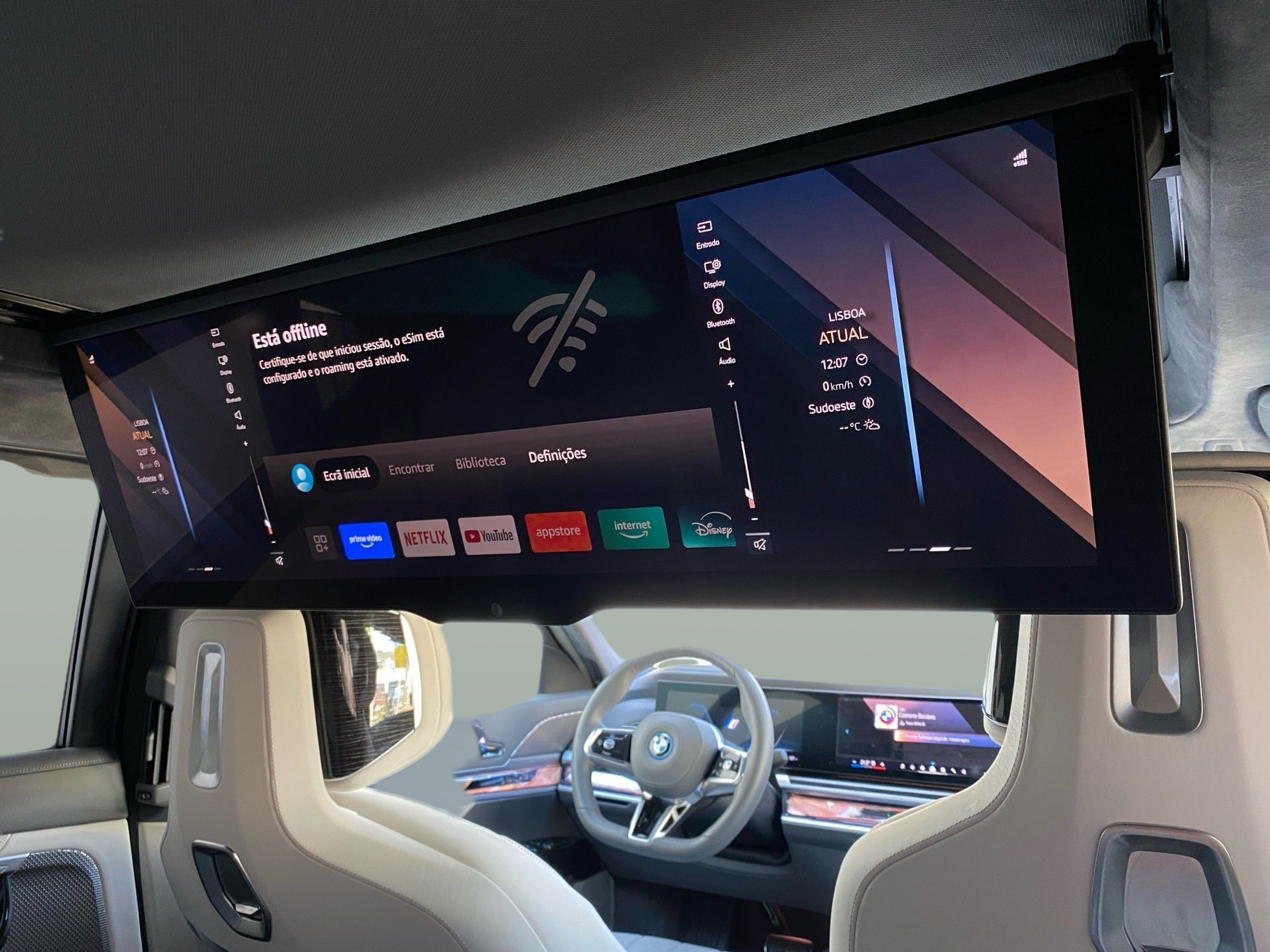 BMW I7 xDrive60 color Gris. Año 2024. 400KW(544CV). Elétrico. En concesionario Caetano Lisboa de Lisboa