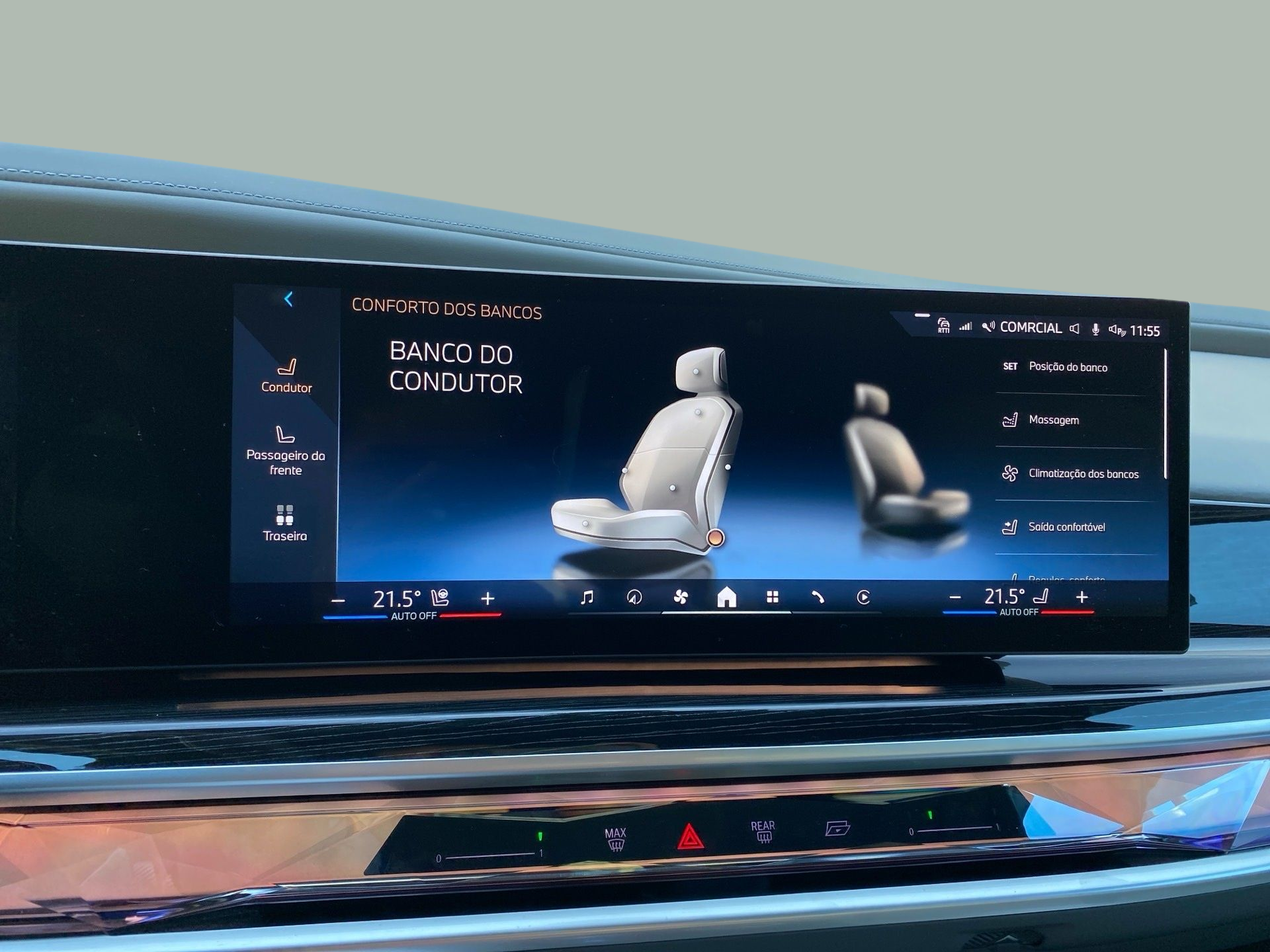 BMW I7 xDrive60 color Gris. Año 2024. 400KW(544CV). Elétrico. En concesionario Caetano Baviera Lisboa de Lisboa