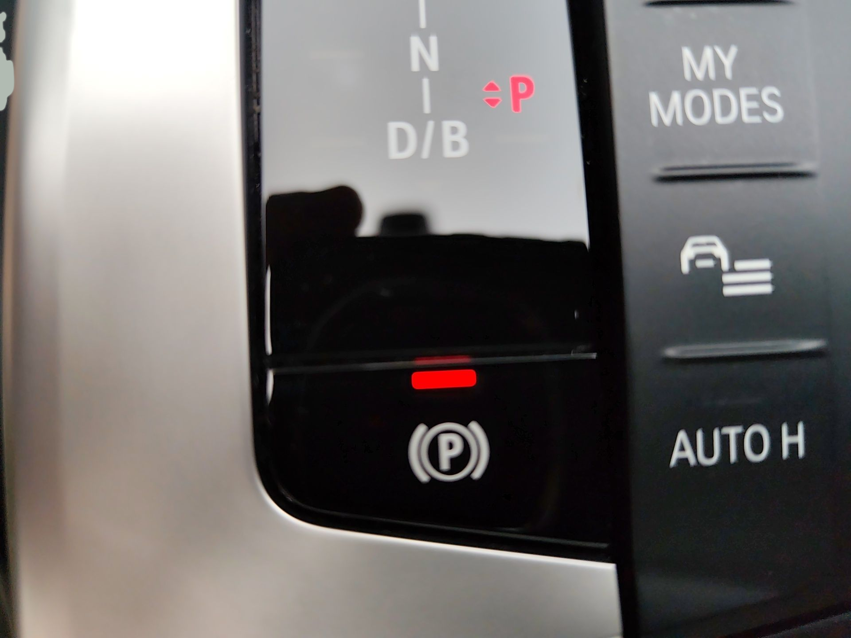 BMW iX1 xDrive30 color Negro. Año 2023. 230KW(313CV). Elétrico. En concesionario Caetano Baviera Santa Maria da Feira de Santa Maria da Feira