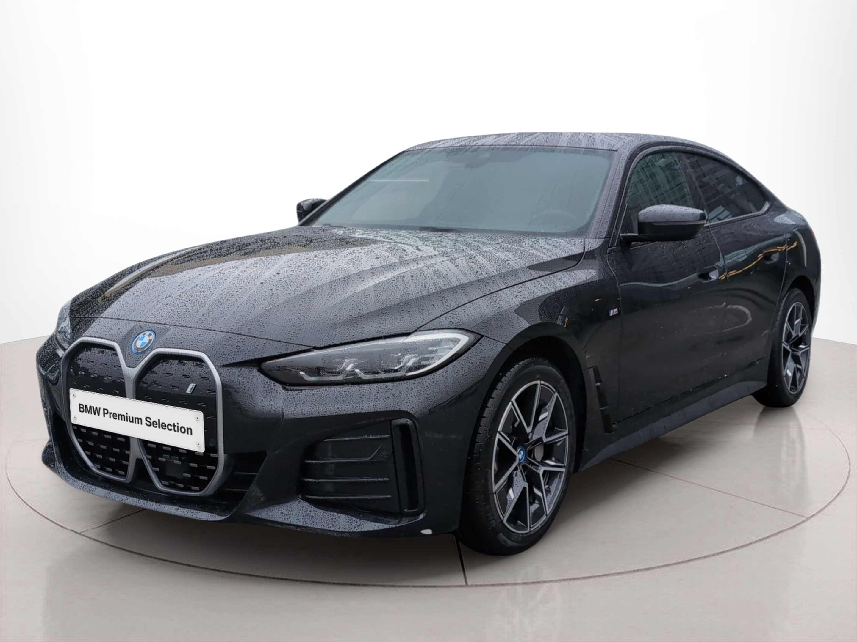 Fotos de BMW i4 i4 eDrive40 color Negro. Año 2023. 250KW(340CV). Elétrico. En concesionario Caetano Aveiro de Aveiro