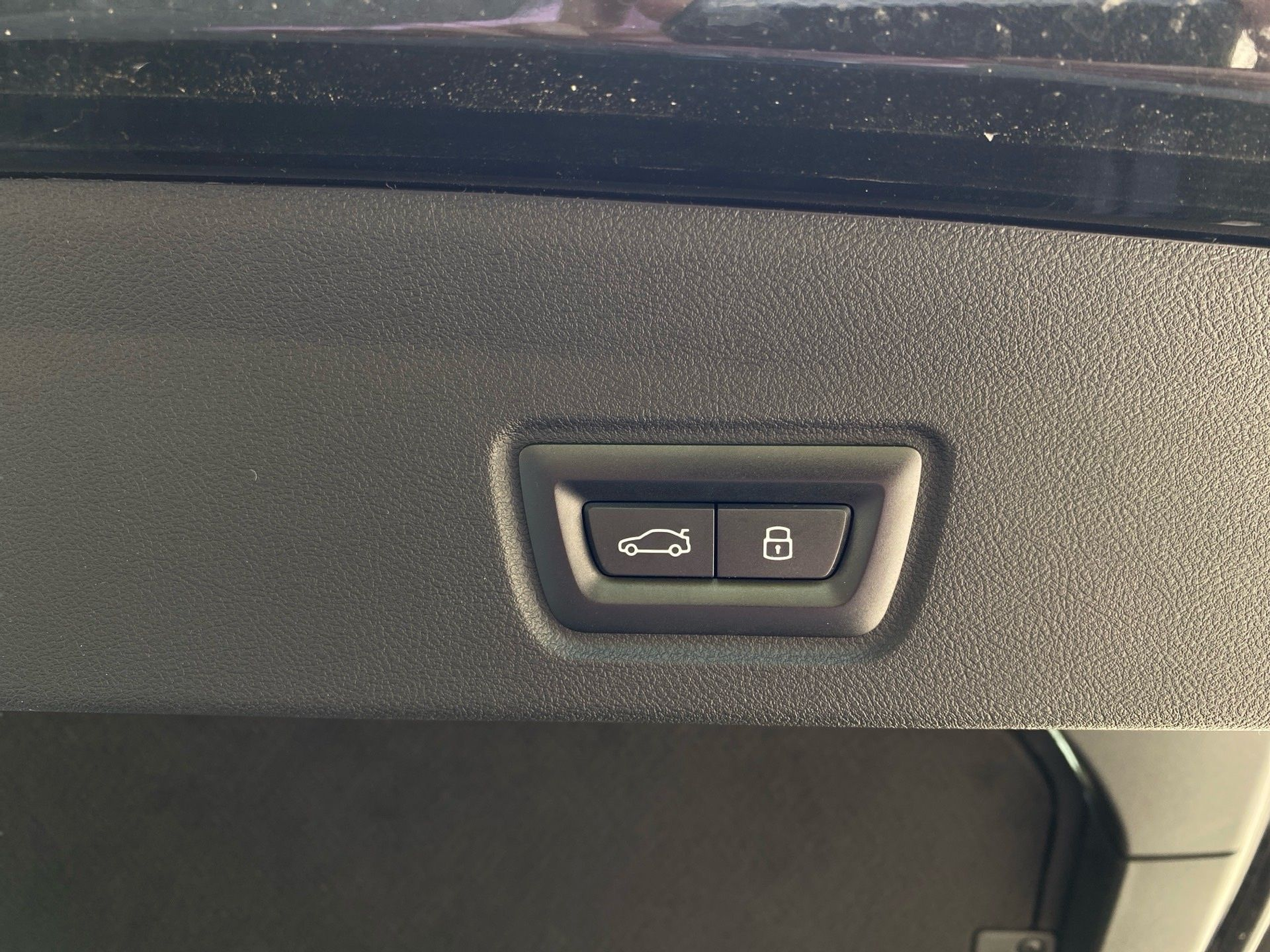 BMW i4 i4 eDrive40 color Negro. Año 2023. 250KW(340CV). Elétrico. En concesionario Caetano Lisboa de Lisboa