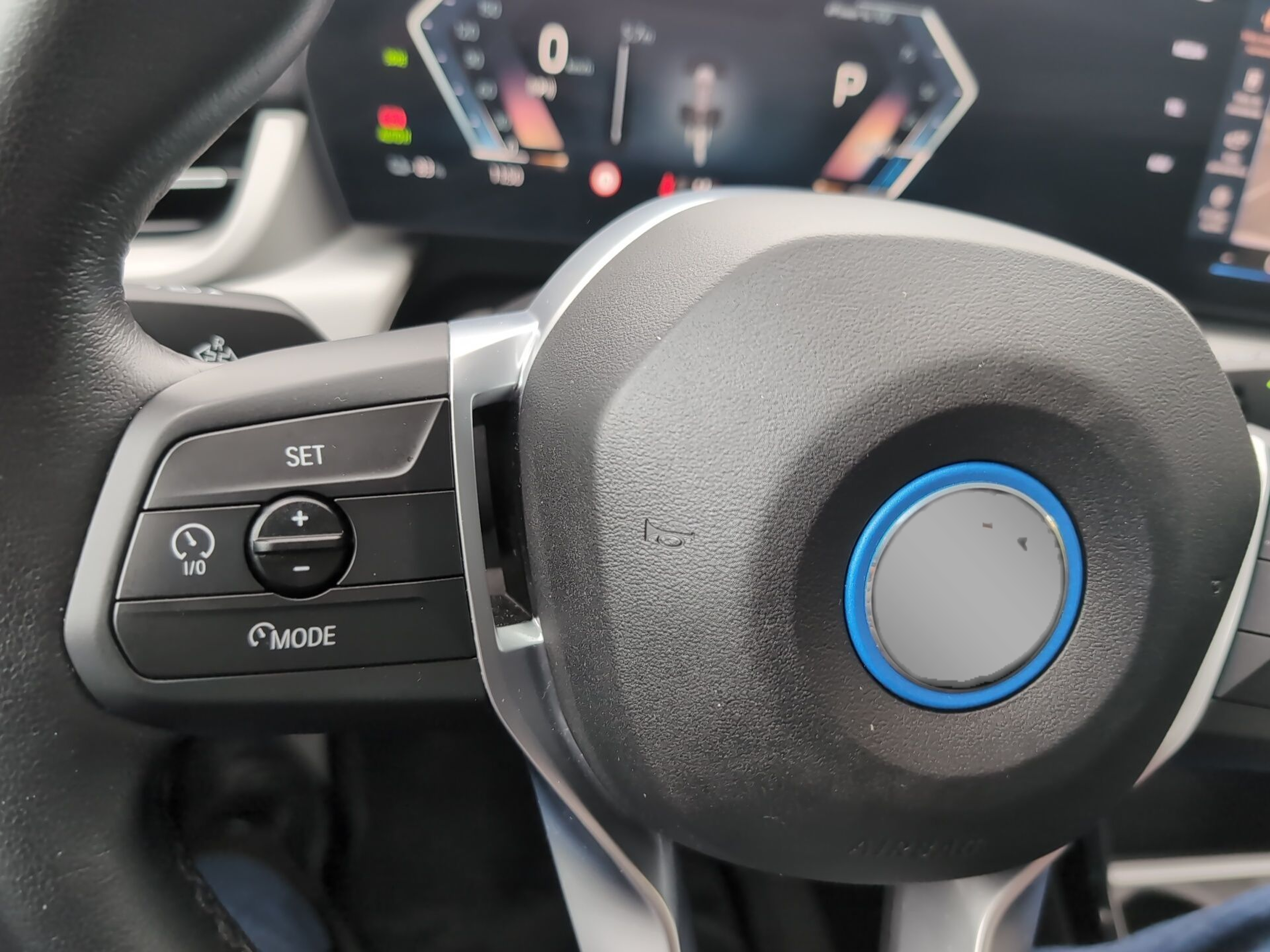 BMW iX1 eDrive20 color Gris Plata. Año 2024. 150KW(204CV). Elétrico. En concesionario Caetano Santa Maria da Feira de Santa Maria da Feira