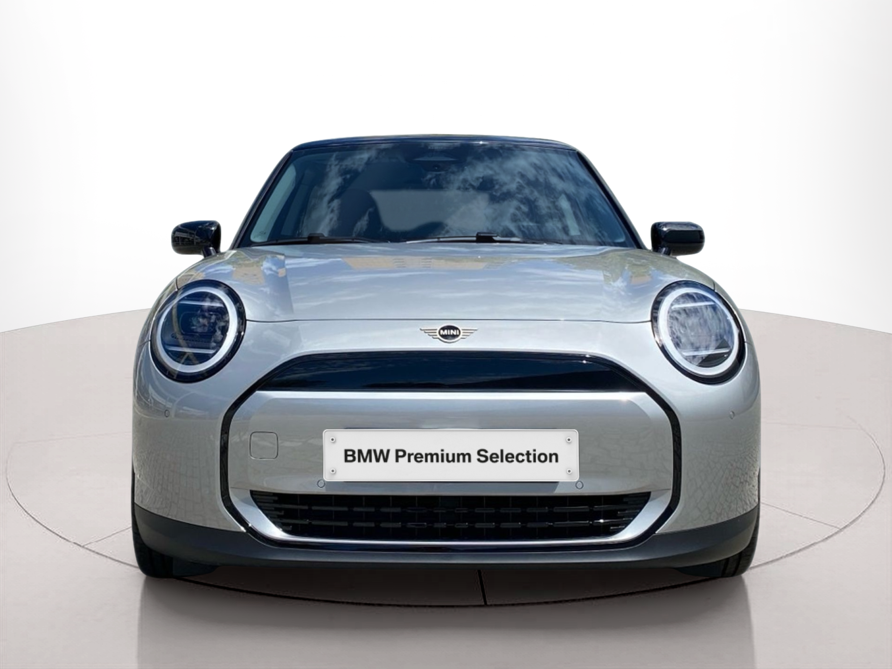 fotoG 1 del MINI MINI 3 Portas Cooper E 135 kW (184 CV) 184cv Elétrico de 2024 em Vila Nova de Gaia