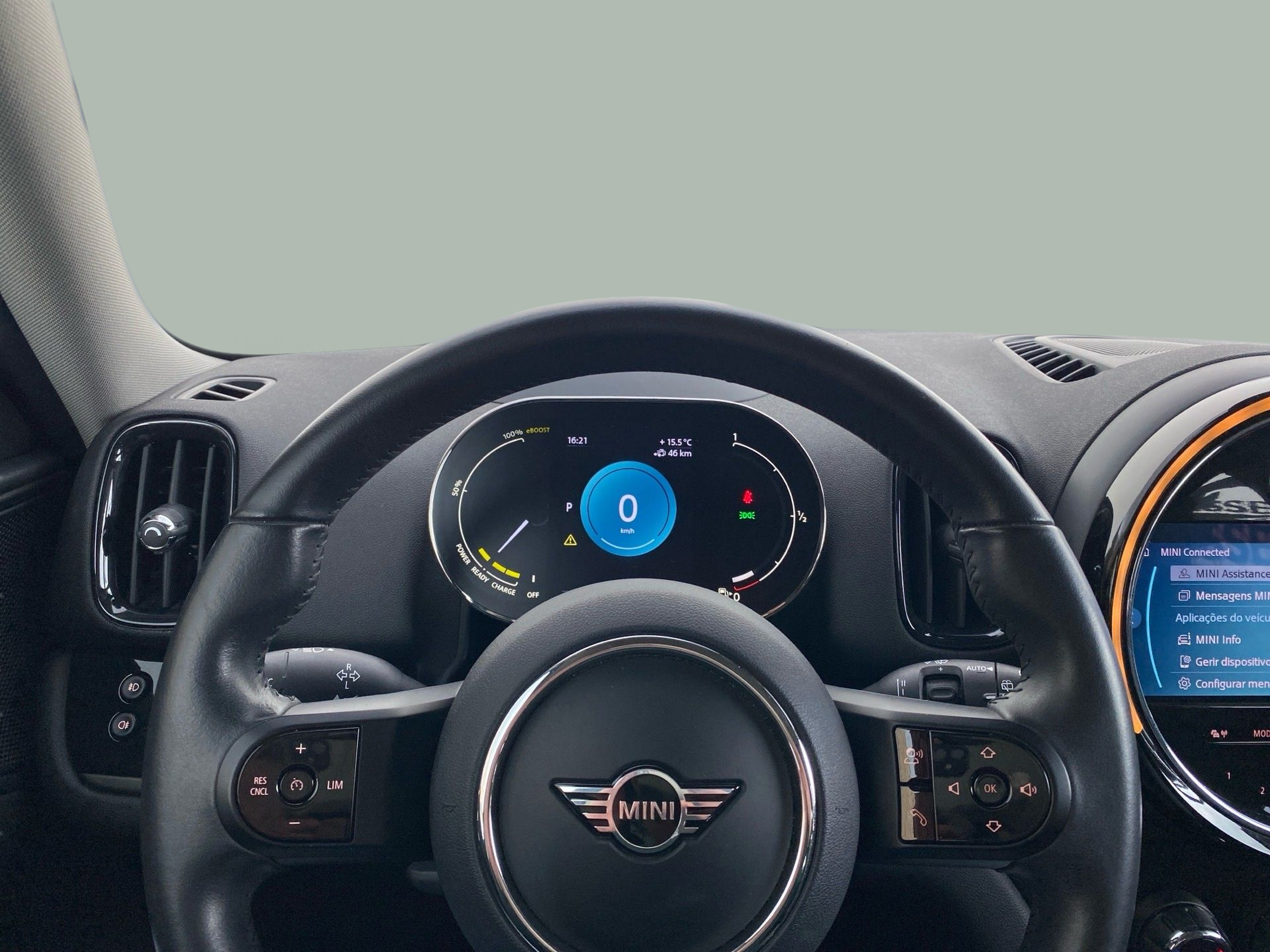 fotoG 12 del MINI MINI Countryman Cooper S E ALL4 162 kW (220 CV) 220cv Elétrico / Gasolina Híbrido de 2021 em Vila Nova de Gaia