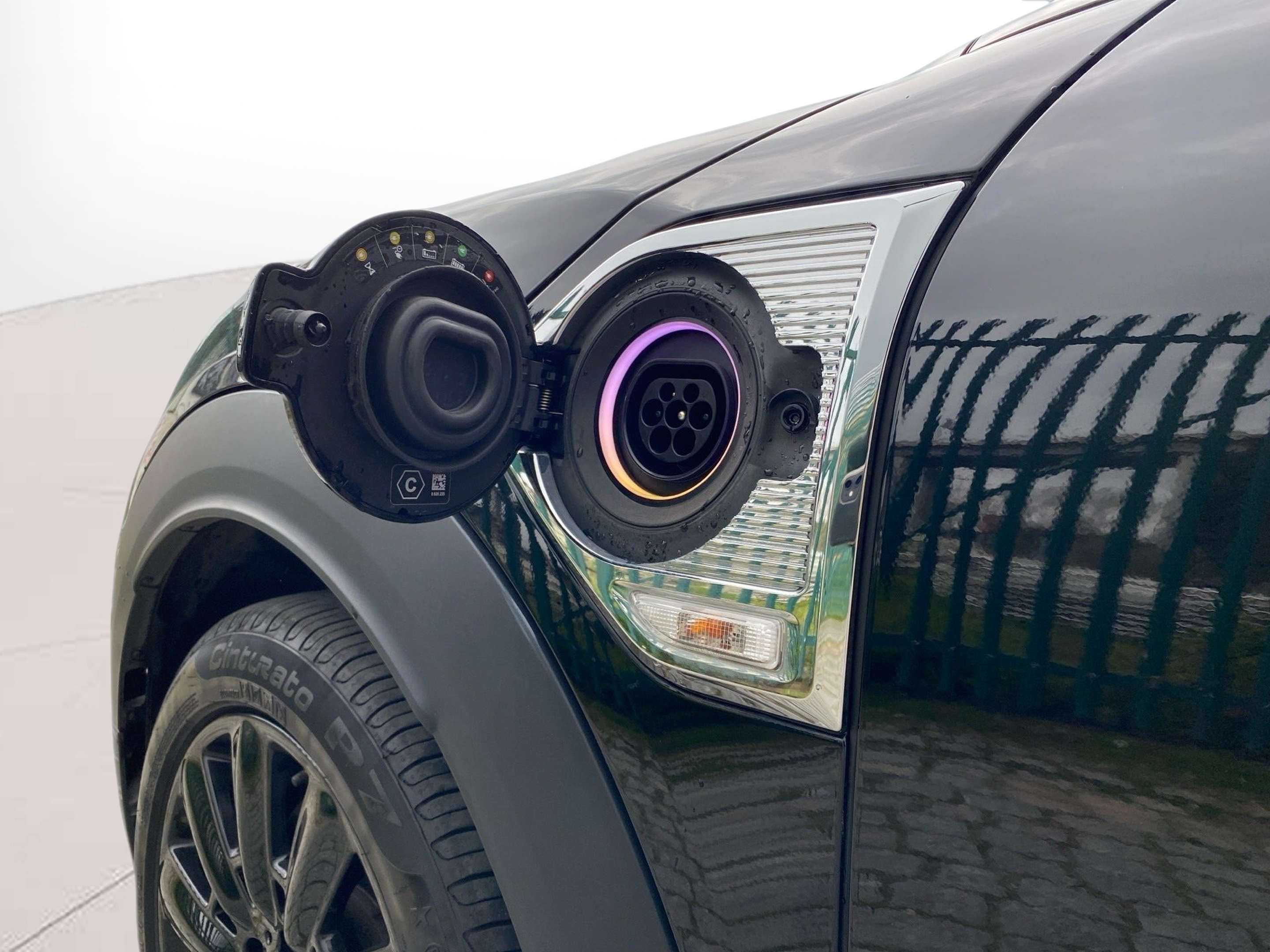 fotoG 10 del MINI MINI Countryman Cooper S E ALL4 162 kW (220 CV) 220cv Elétrico / Gasolina Híbrido de 2021 em Vila Nova de Gaia