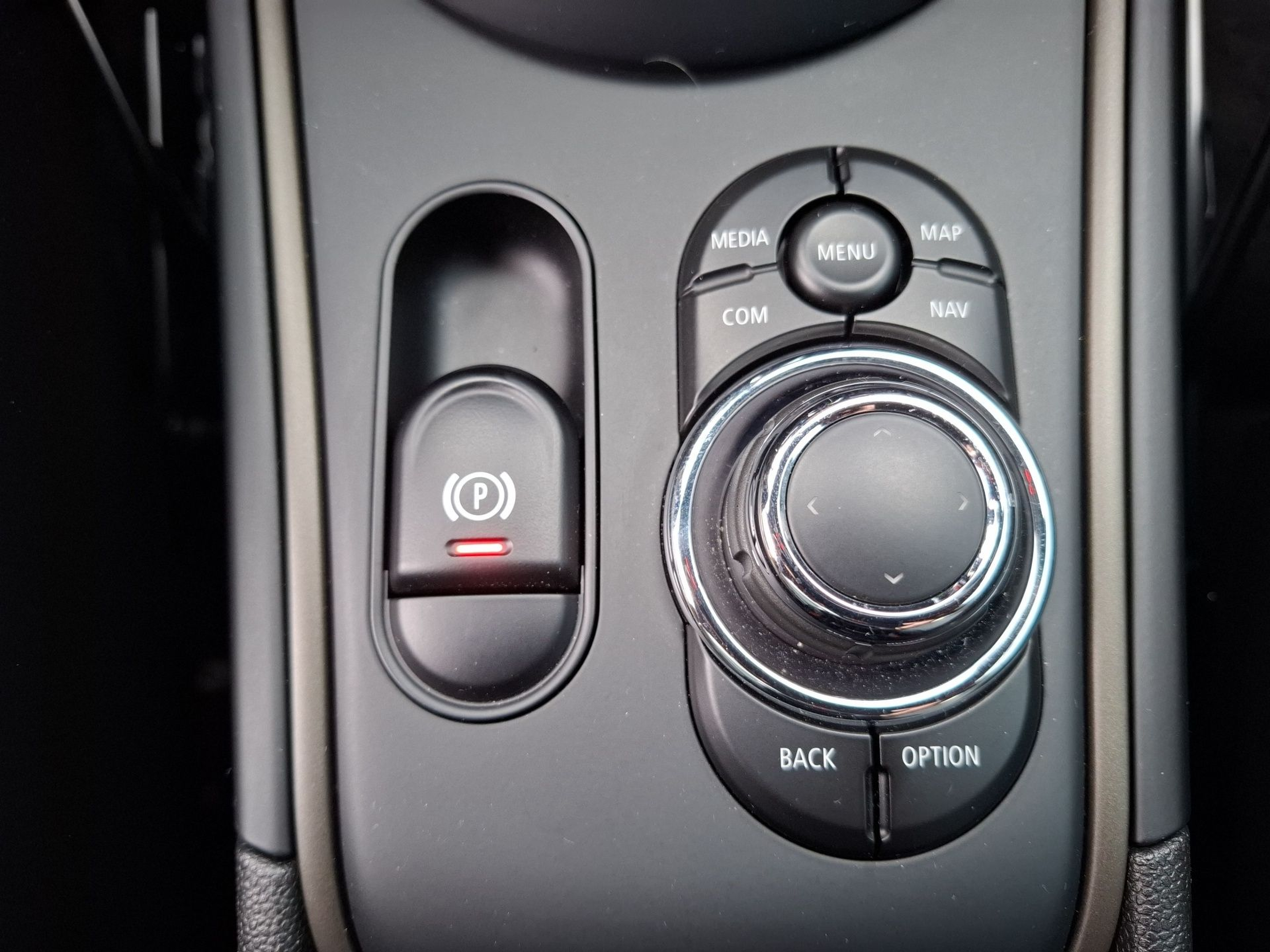 Fotos de MINI Countryman One D 85 kW (116 CV)