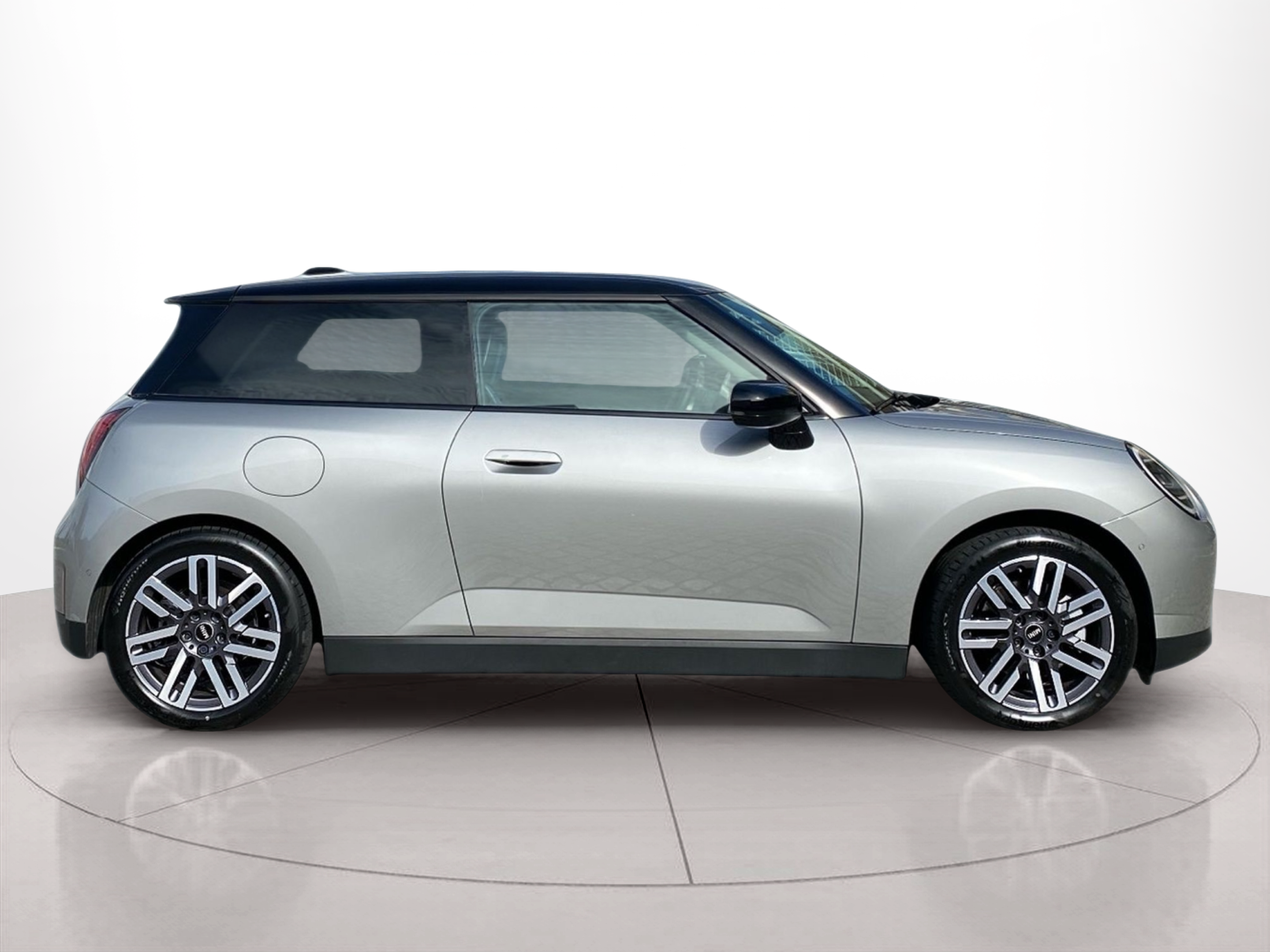Fotos de MINI 3 Portas Cooper S E 160 kW (218 CV)