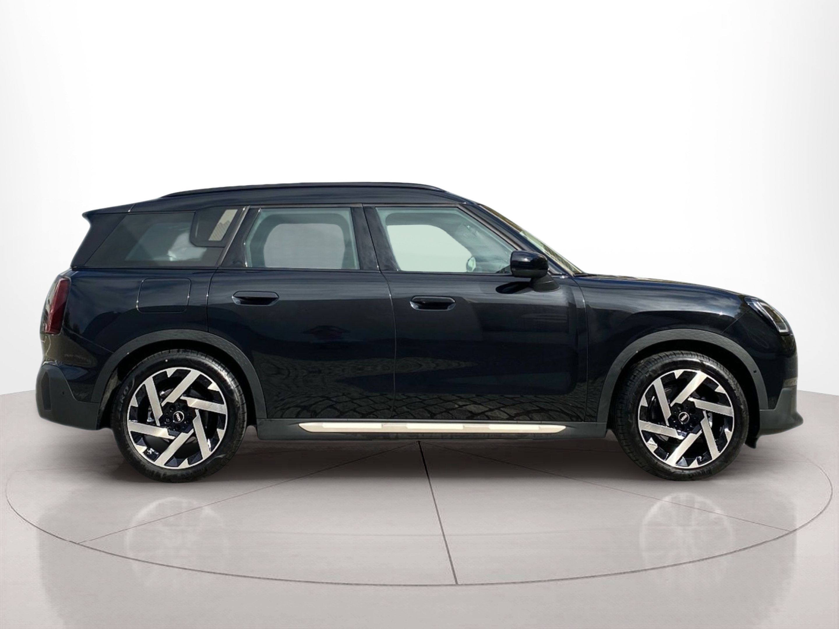 Fotos de MINI Countryman E 150 kW (204 CV)