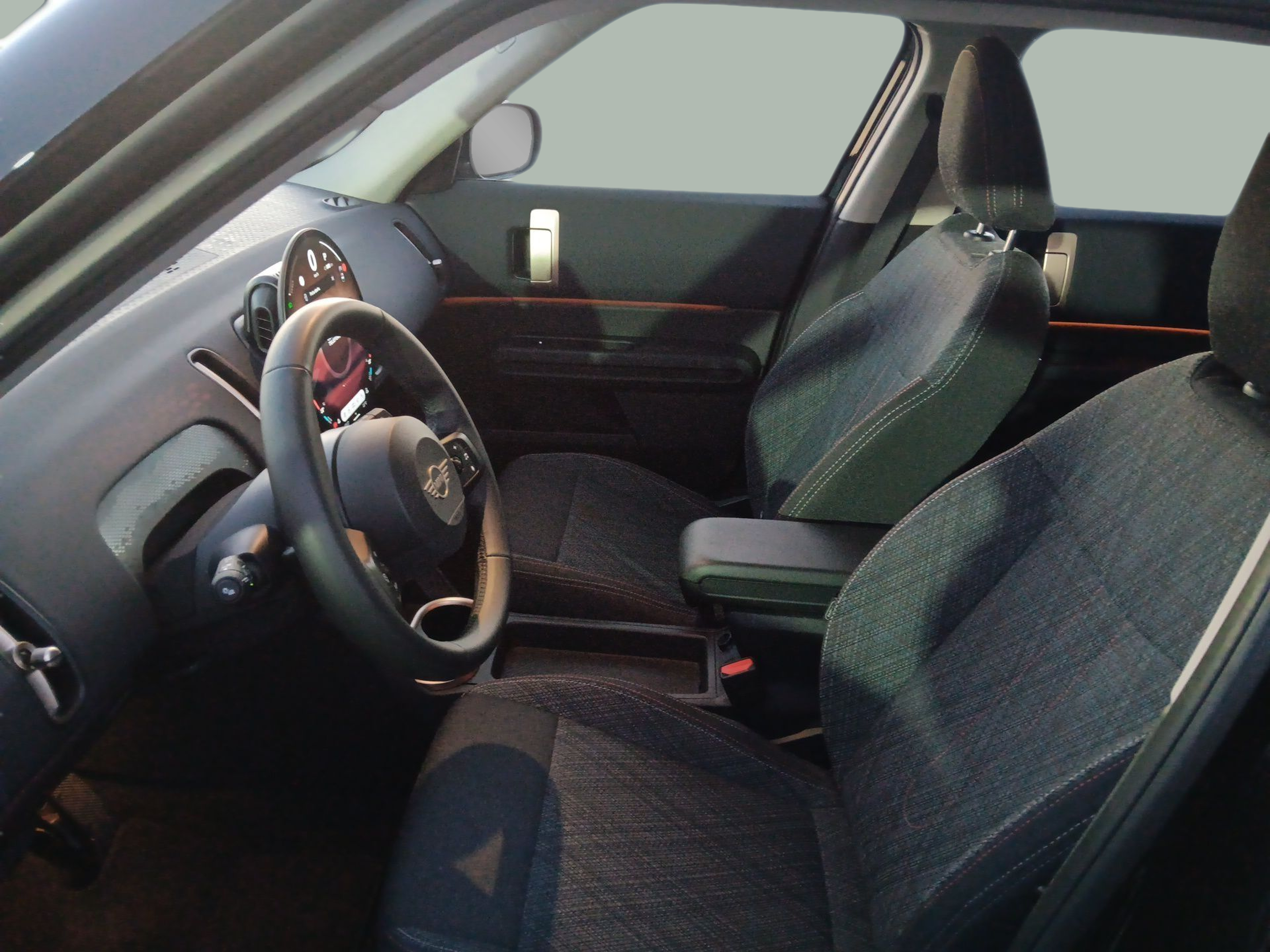 fotoG 10 del MINI MINI Countryman D 120 kW (163 CV) 163cv Diesel de 2024 em Vila Nova de Gaia