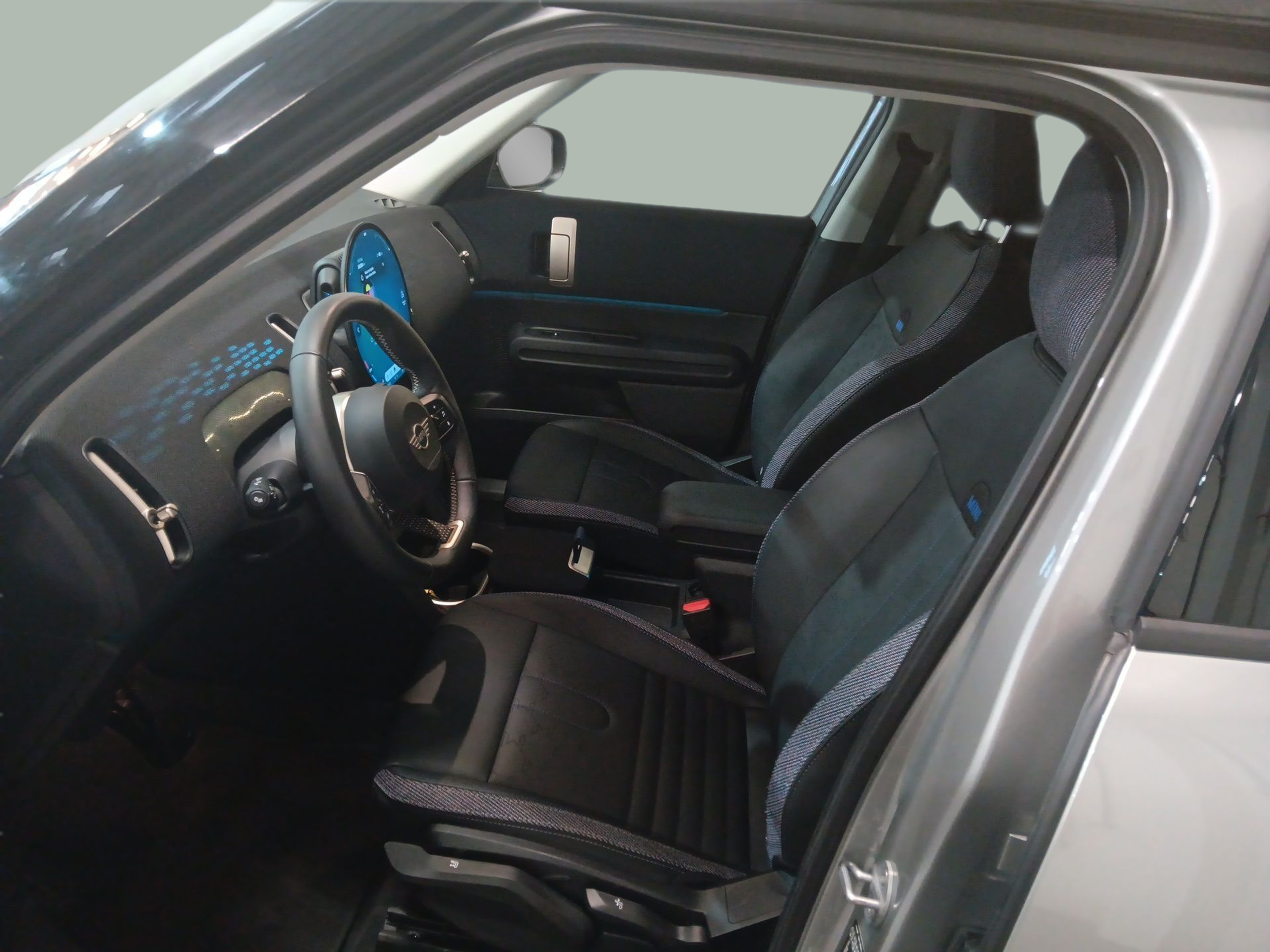 fotoG 10 del MINI MINI Countryman D 120 kW (163 CV) 163cv Diesel de 2025 em Vila Nova de Gaia