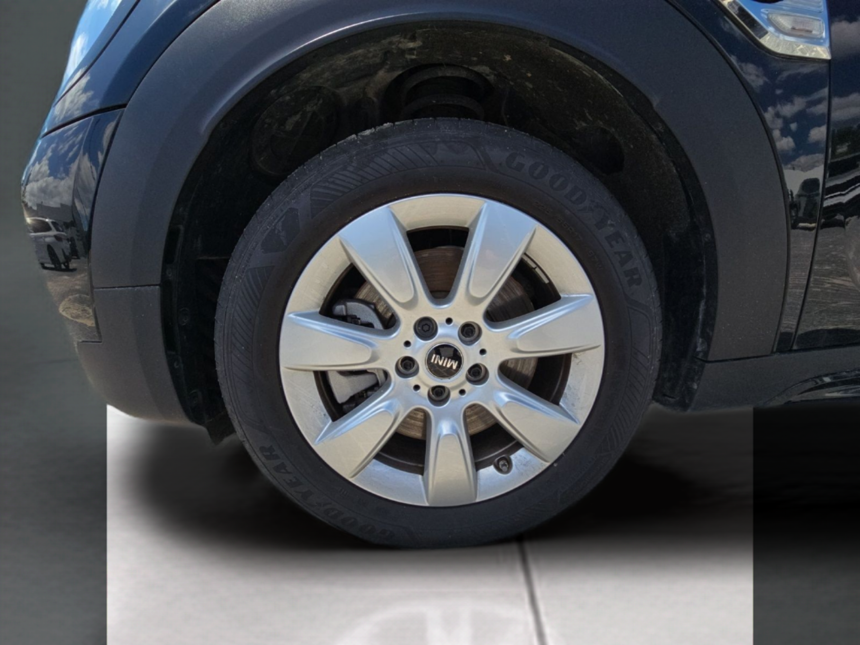 fotoG 15 del MINI MINI Countryman Cooper S E ALL4 162 kW (220 CV) 220cv Elétrico / Gasolina Híbrido de 2023 em Bragança