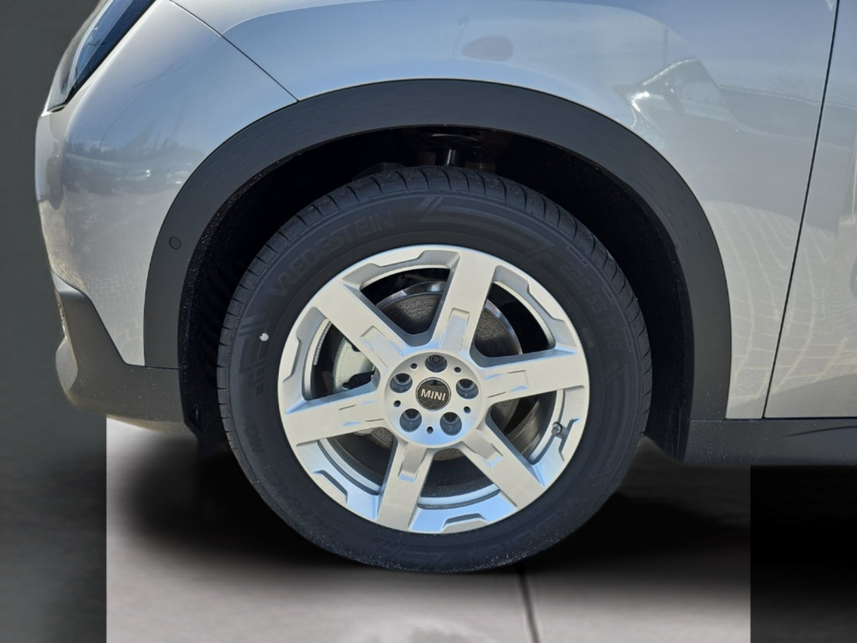 fotoG 13 del MINI Countryman Eléctrico E 150 kW (204 CV) 204cv Elétrico de 2024 em Bragança