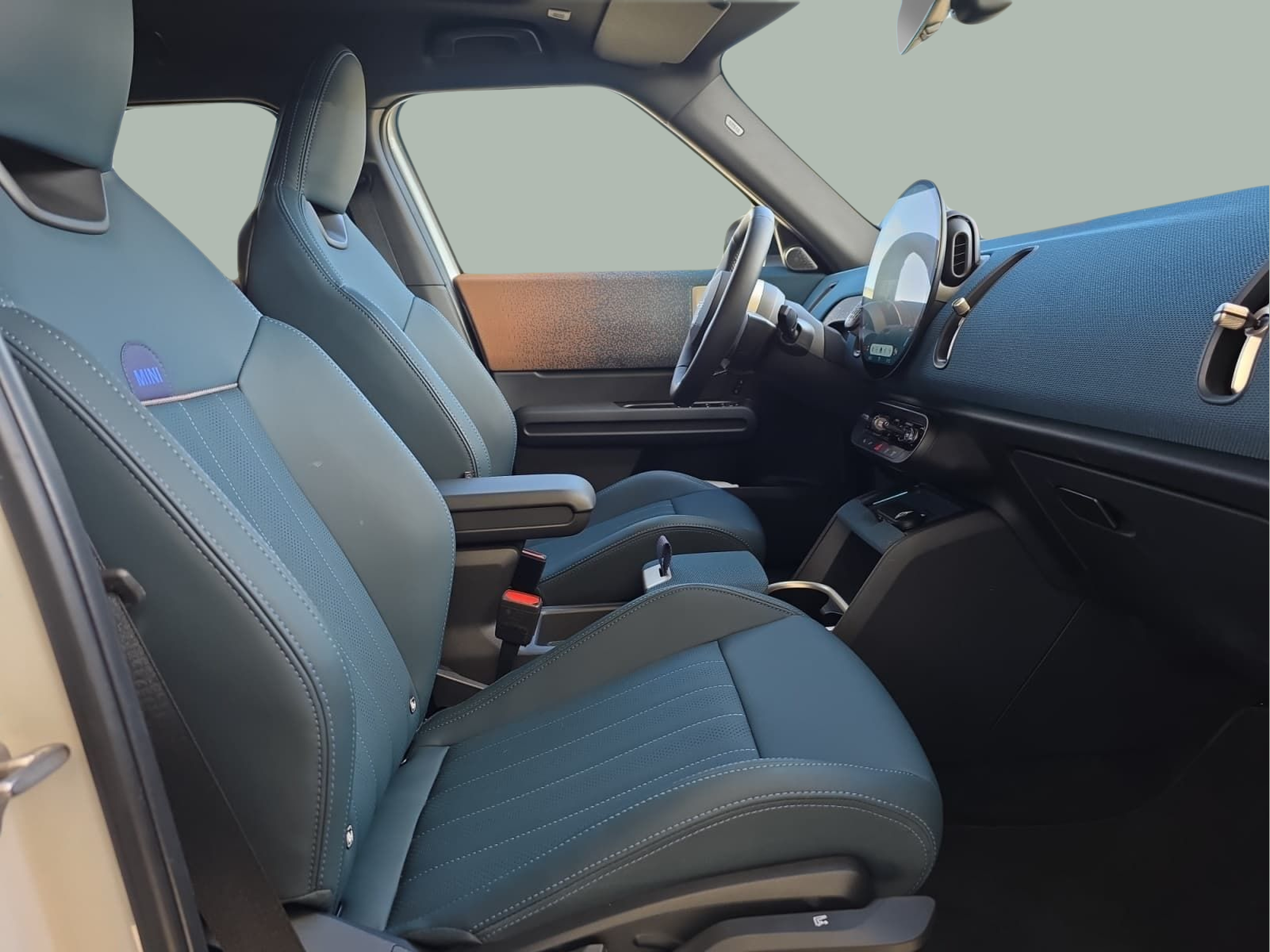 fotoG 7 del MINI Countryman Eléctrico E 150 kW (204 CV) 204cv Elétrico de 2024 em Bragança