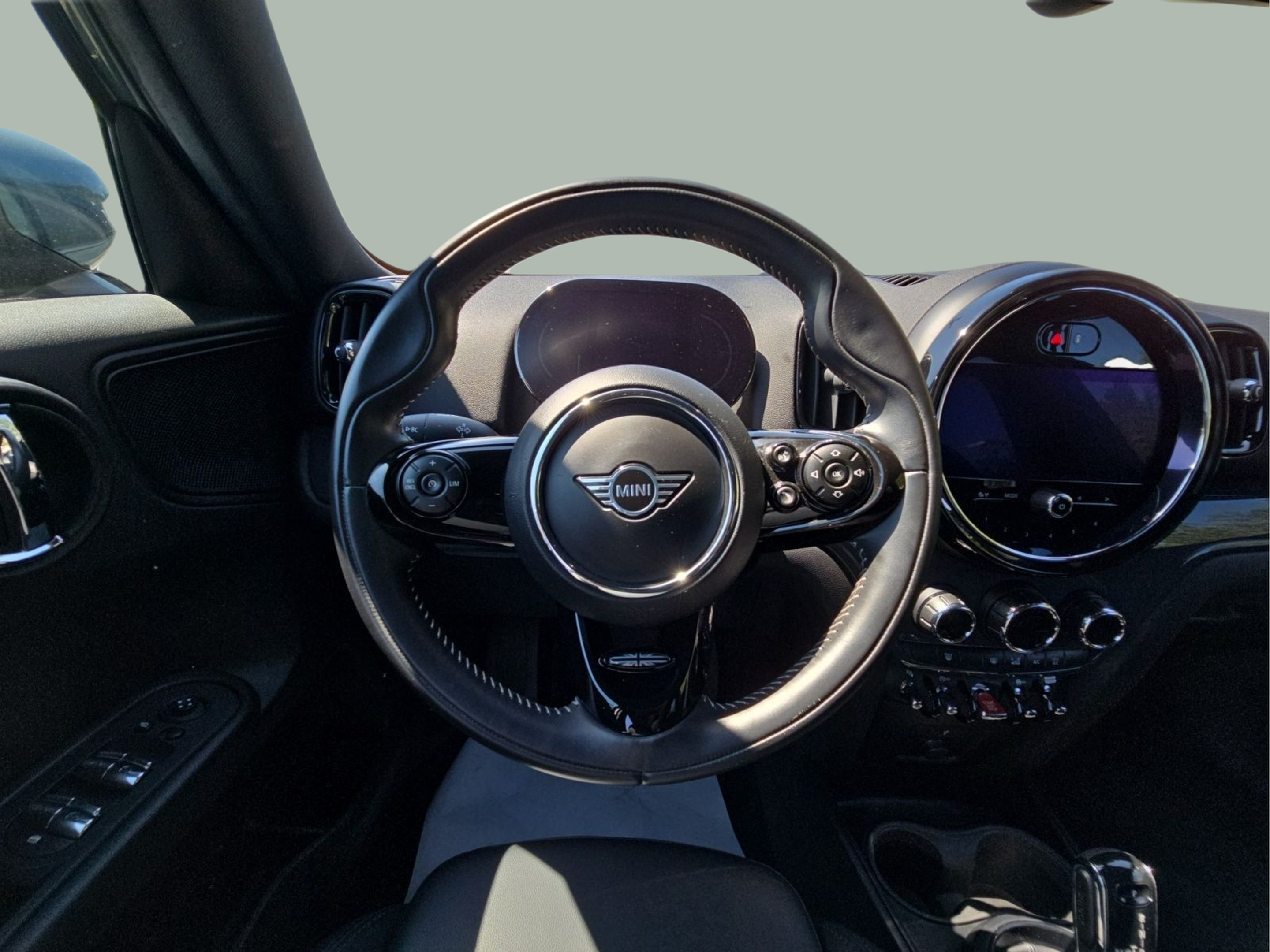 fotoG 14 del MINI MINI Countryman One D 85 kW (116 CV) 116cv Diesel de 2020 em Bragança