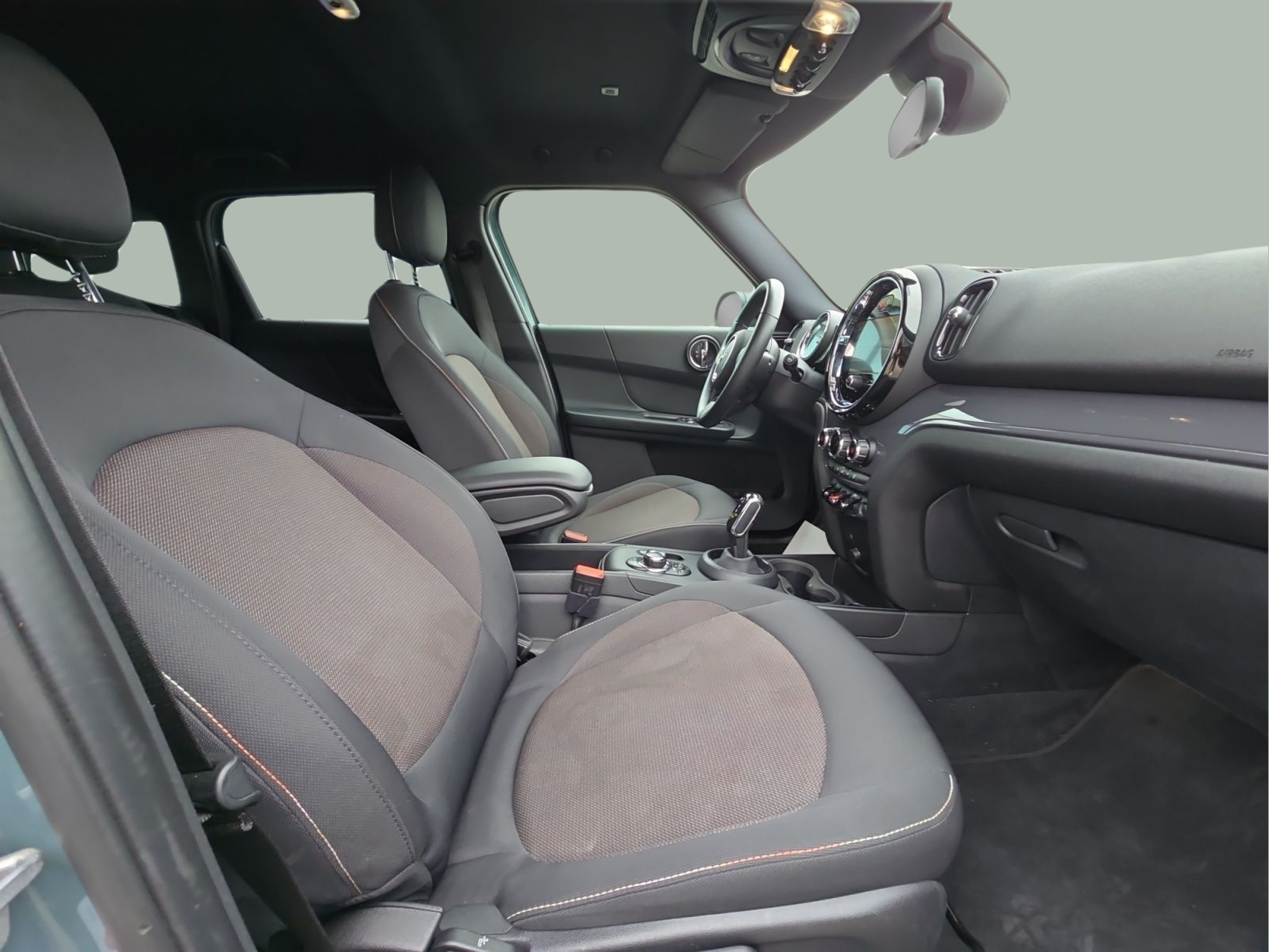 fotoG 7 del MINI MINI Countryman One 75 kW (102 CV) 102cv Gasolina de 2022 em Bragança