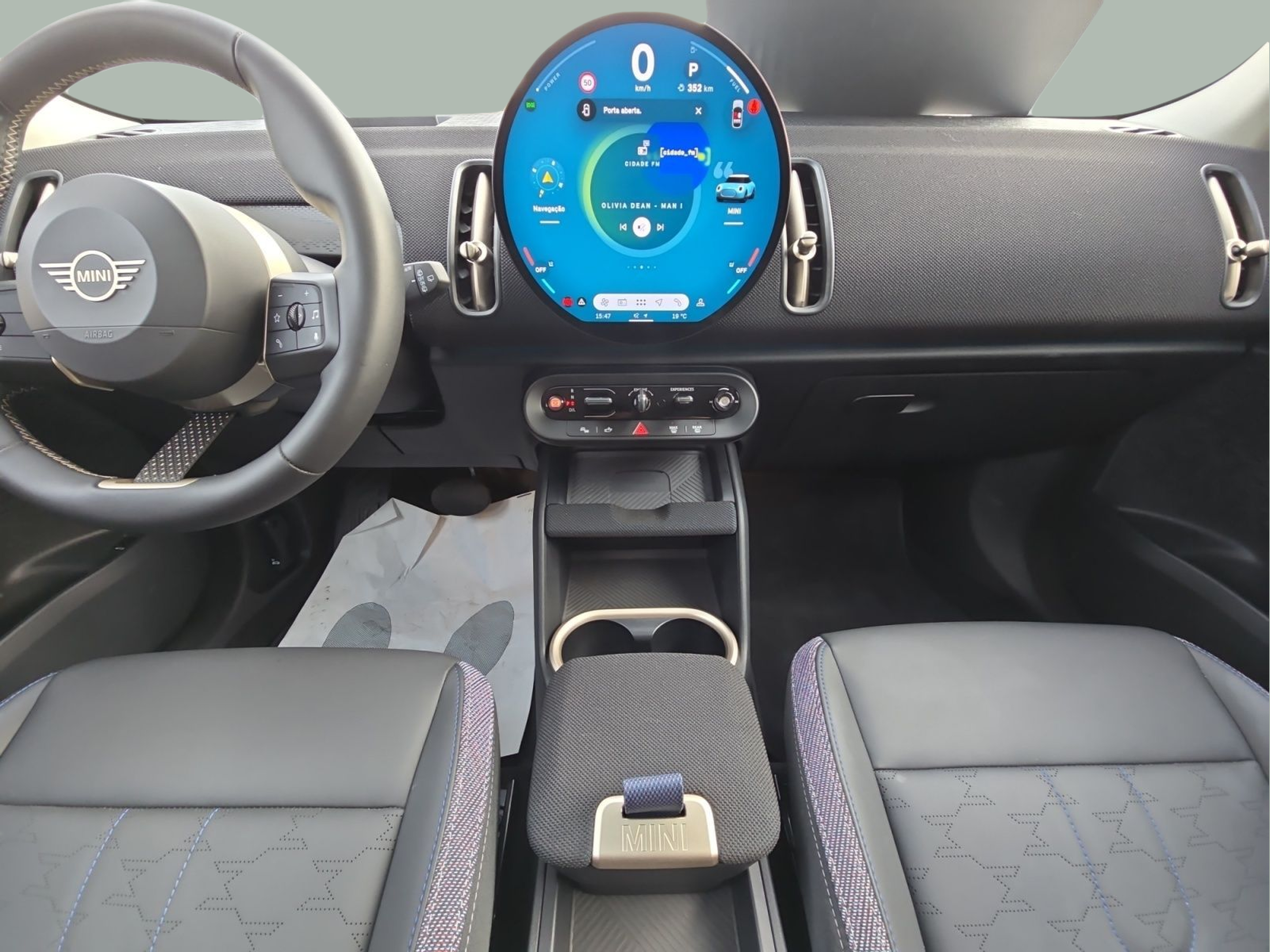 fotoG 14 del MINI MINI Countryman D 120 kW (163 CV) 163cv Diesel de 2025 em Bragança