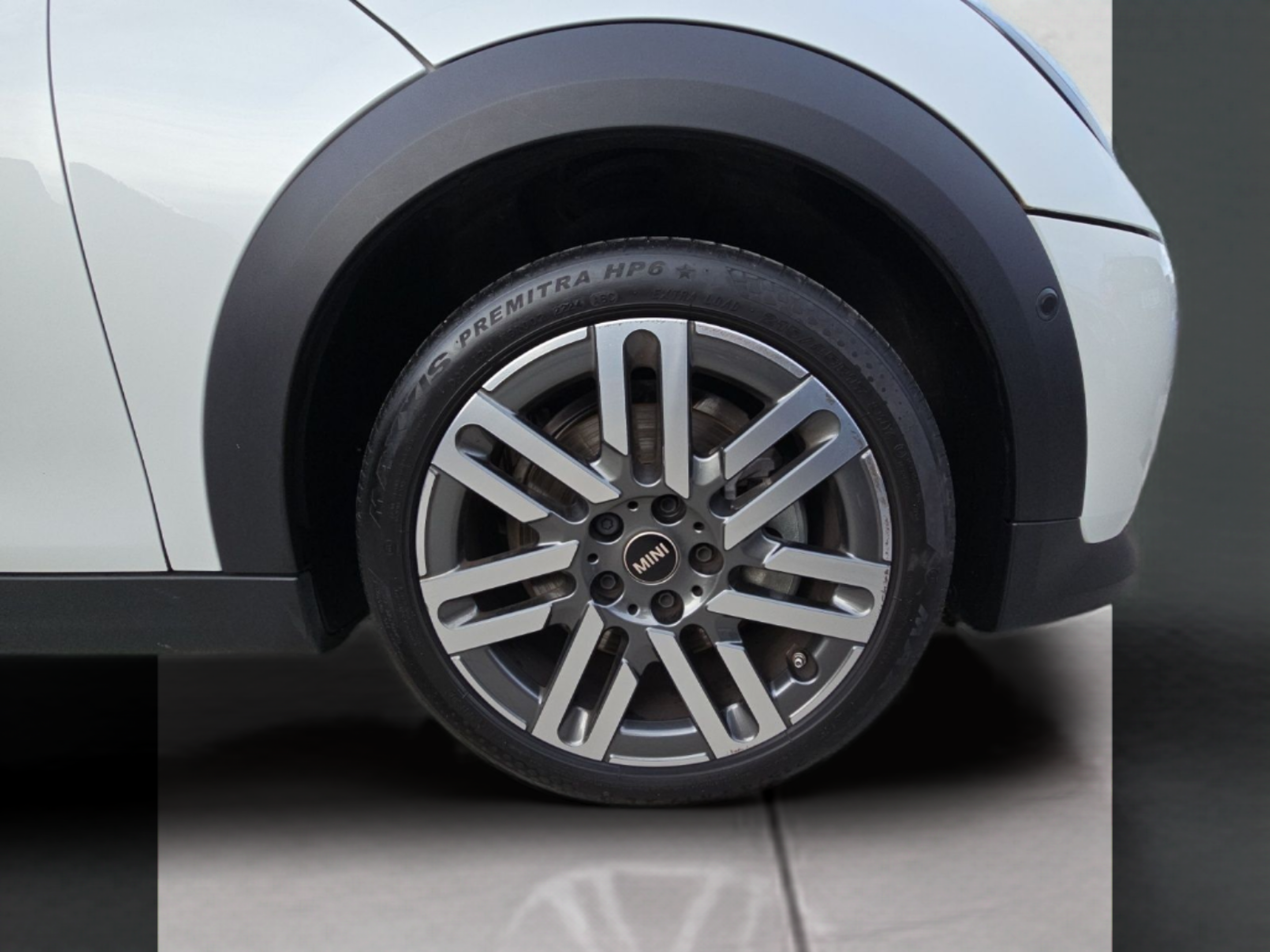 fotoG 14 del MINI MINI 5 Portas Cooper 115 kW (156 CV) 156cv Gasolina de 2025 em Bragança