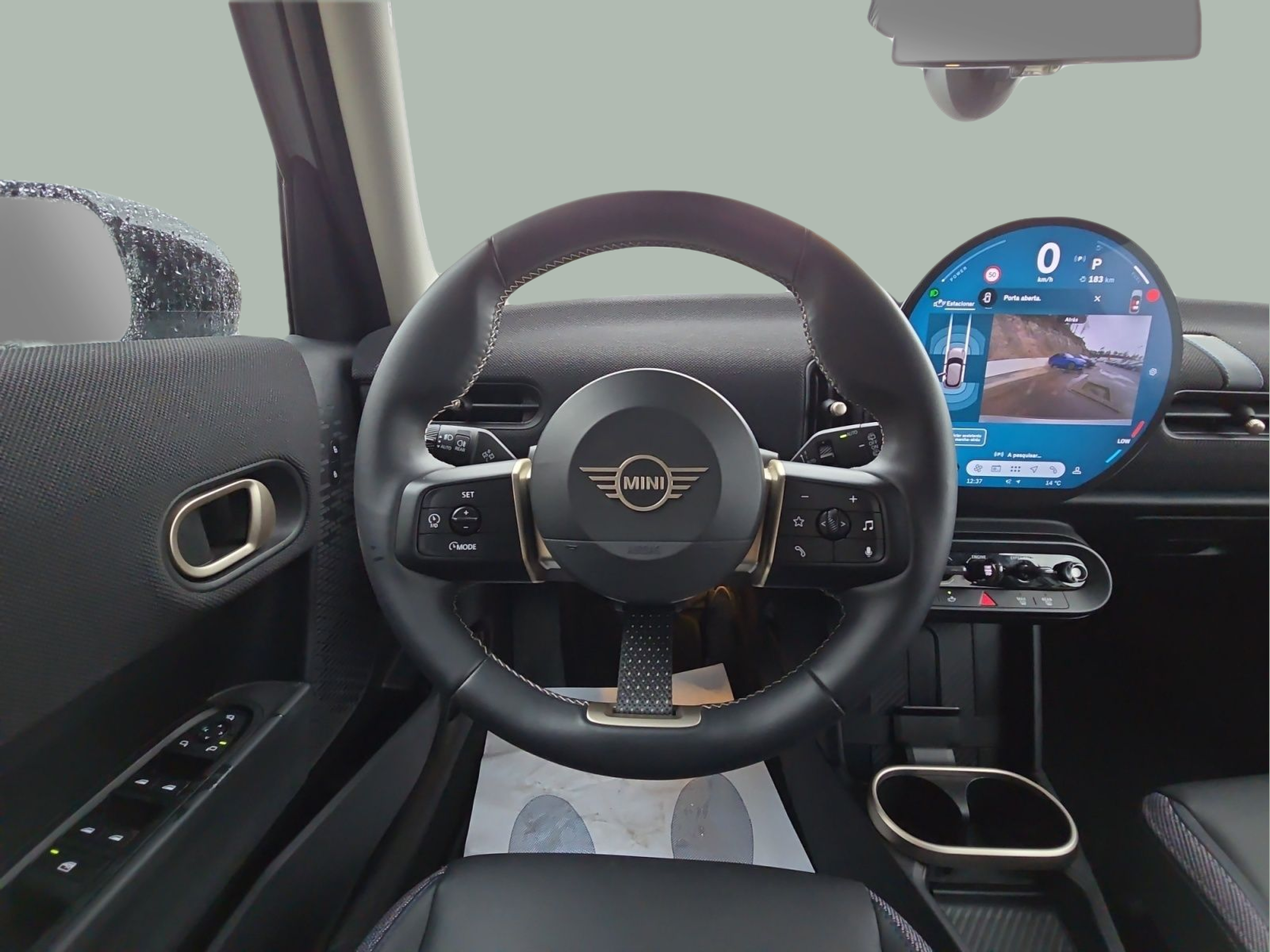fotoG 14 del MINI MINI 5 Portas Cooper 115 kW (156 CV) 156cv Gasolina de 2025 em Bragança