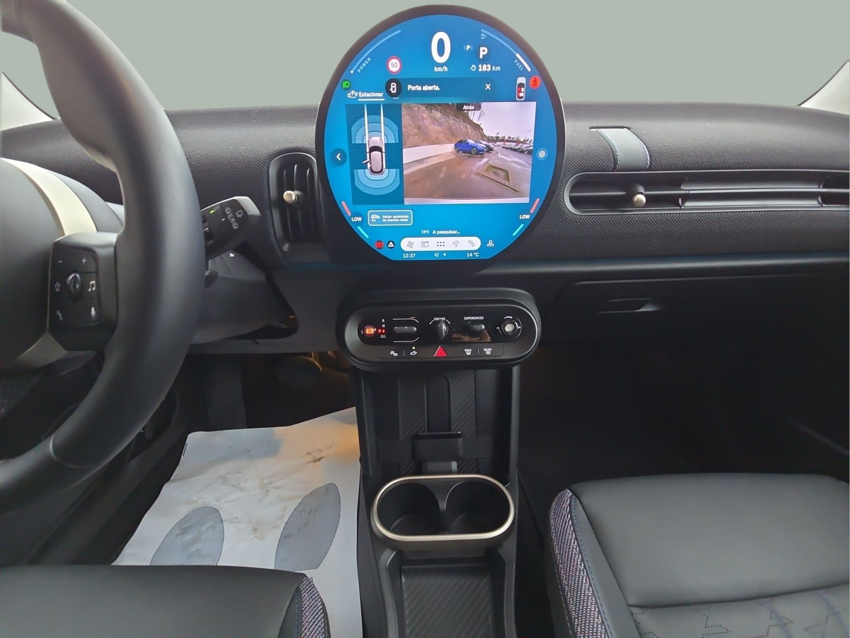 fotoG 13 del MINI MINI 5 Portas Cooper 115 kW (156 CV) 156cv Gasolina de 2025 em Bragança