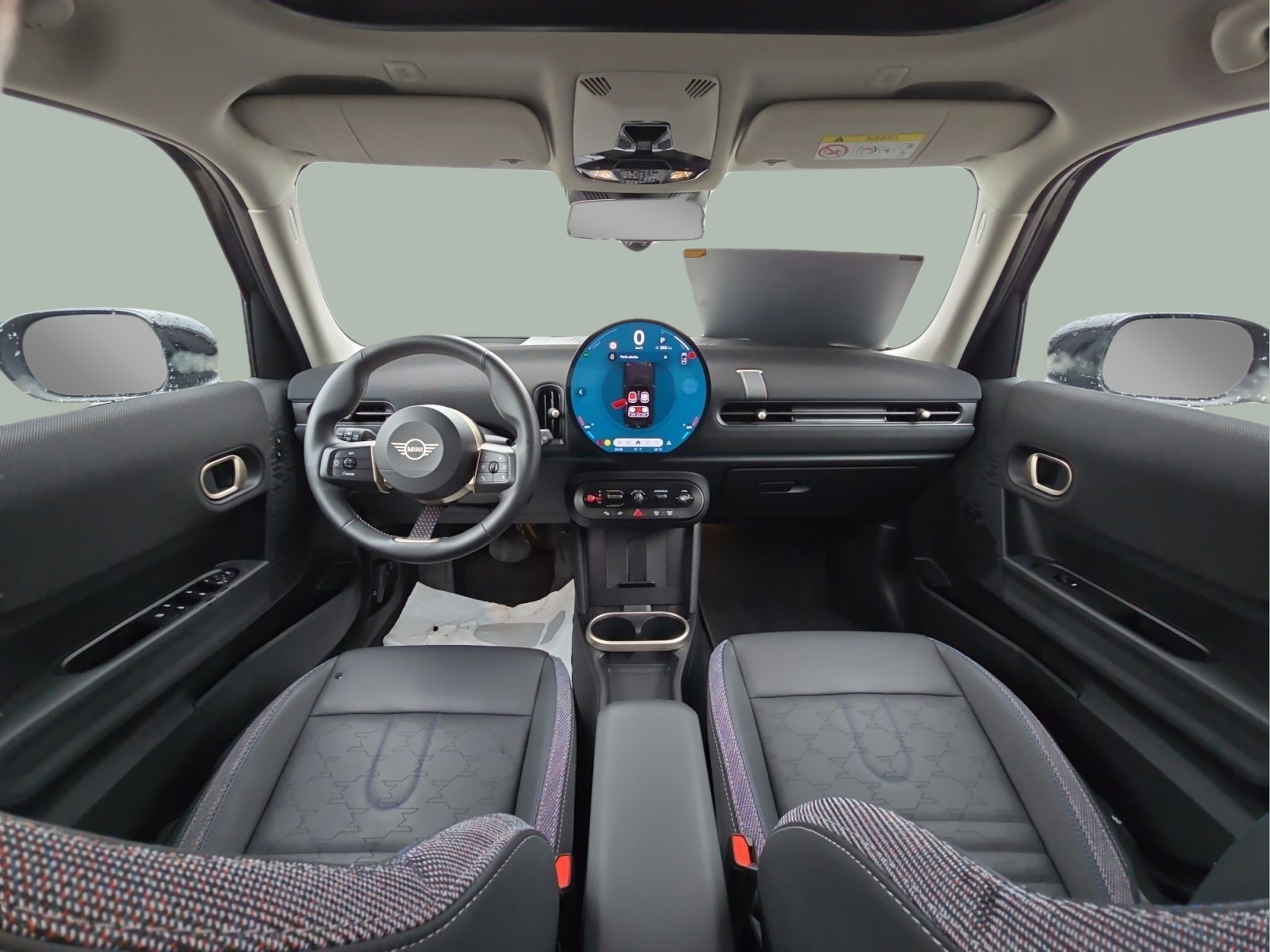 fotoG 6 del MINI MINI 5 Portas Cooper 115 kW (156 CV) 156cv Gasolina de 2025 em Bragança