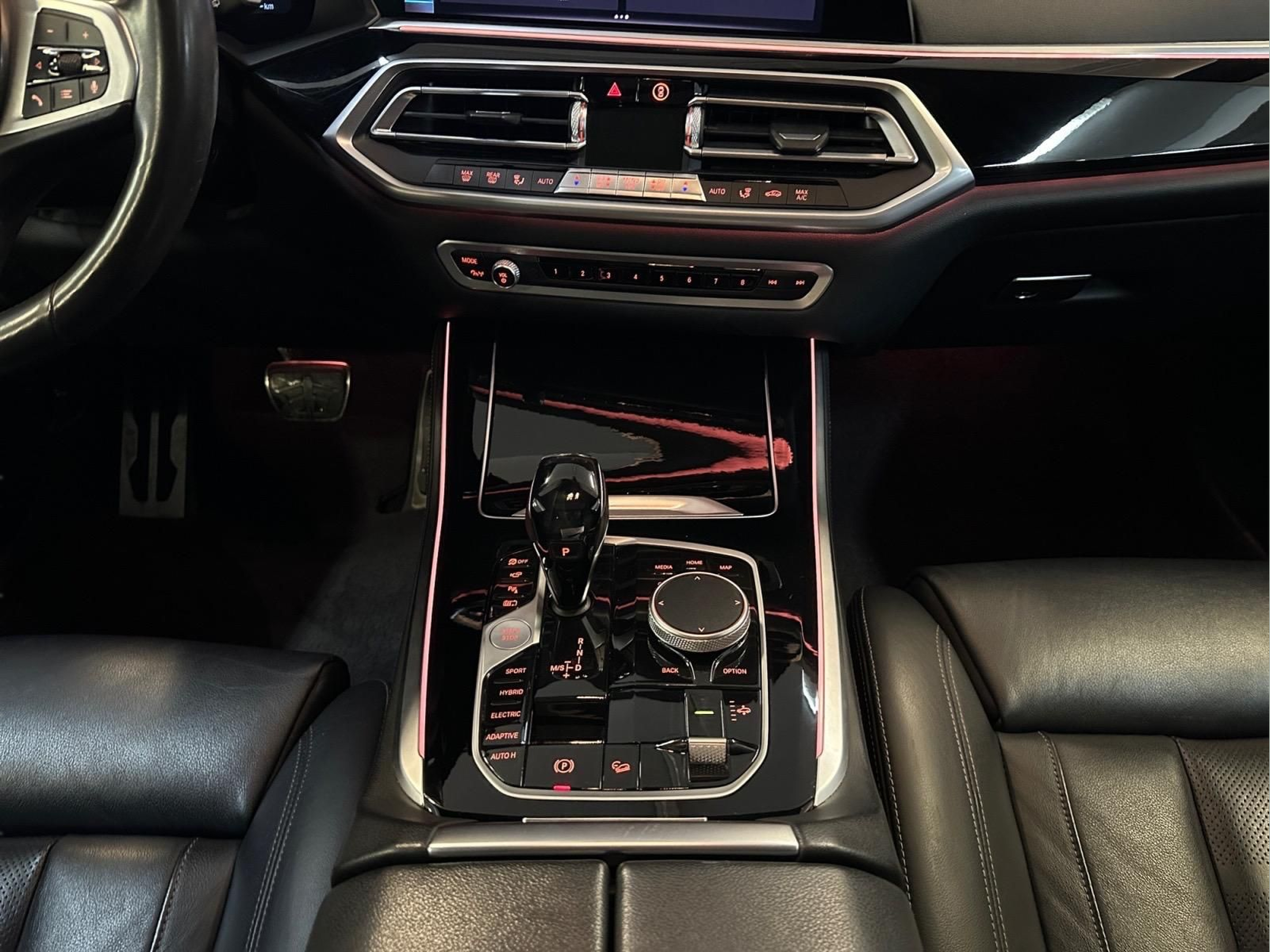 BMW X5 xDrive45e color Gris. Año 2020. 290KW(394CV). Elétrico / Gasolina Híbrido. En concesionario MCoutinho - Vila Real de Vila Real