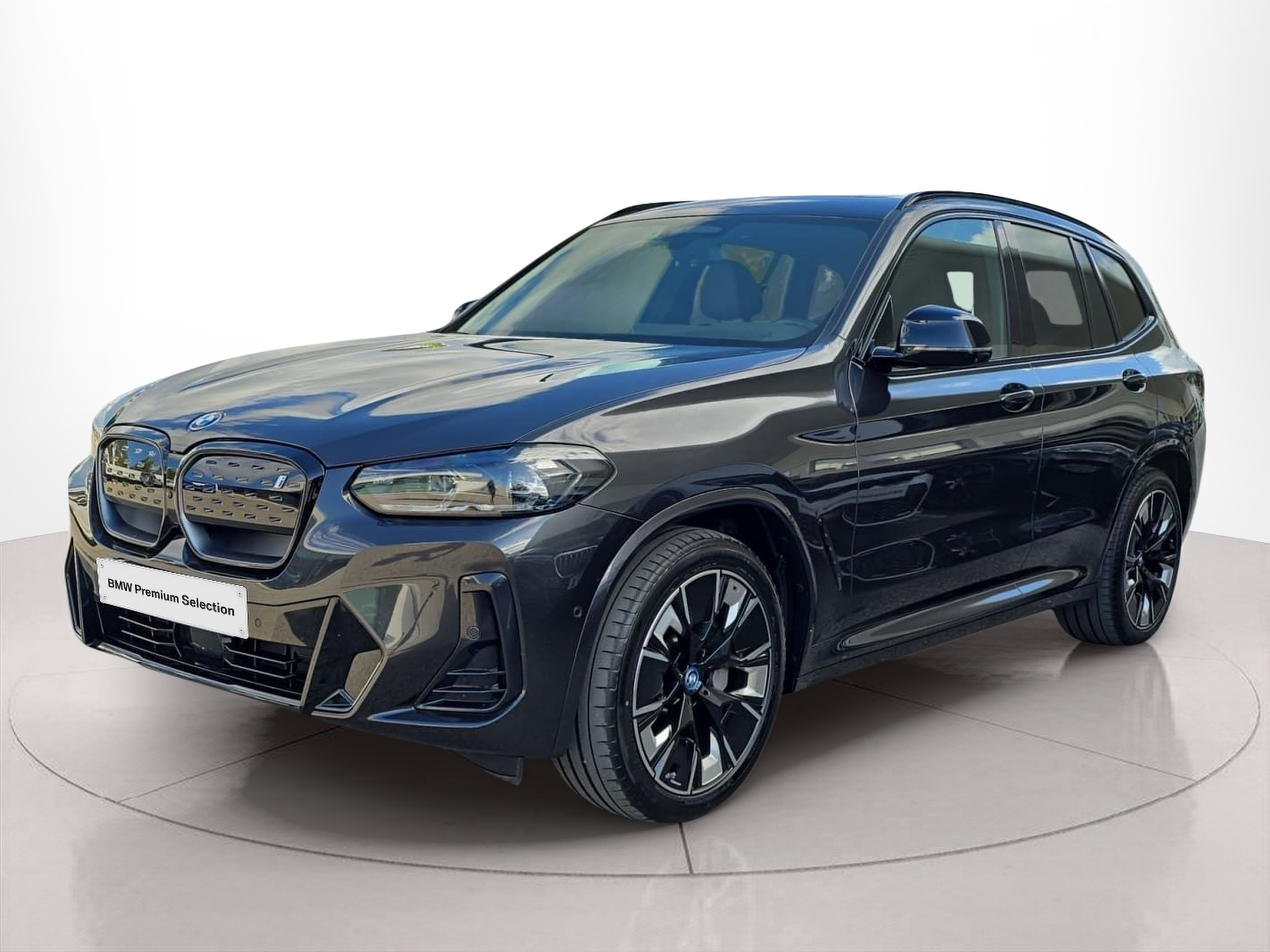 Fotos de BMW iX3 iX3 80 kWh color Gris. Año 2024. 210KW(286CV). Elétrico. En concesionario MCoutinho Bomcar Coimbra de Coimbra