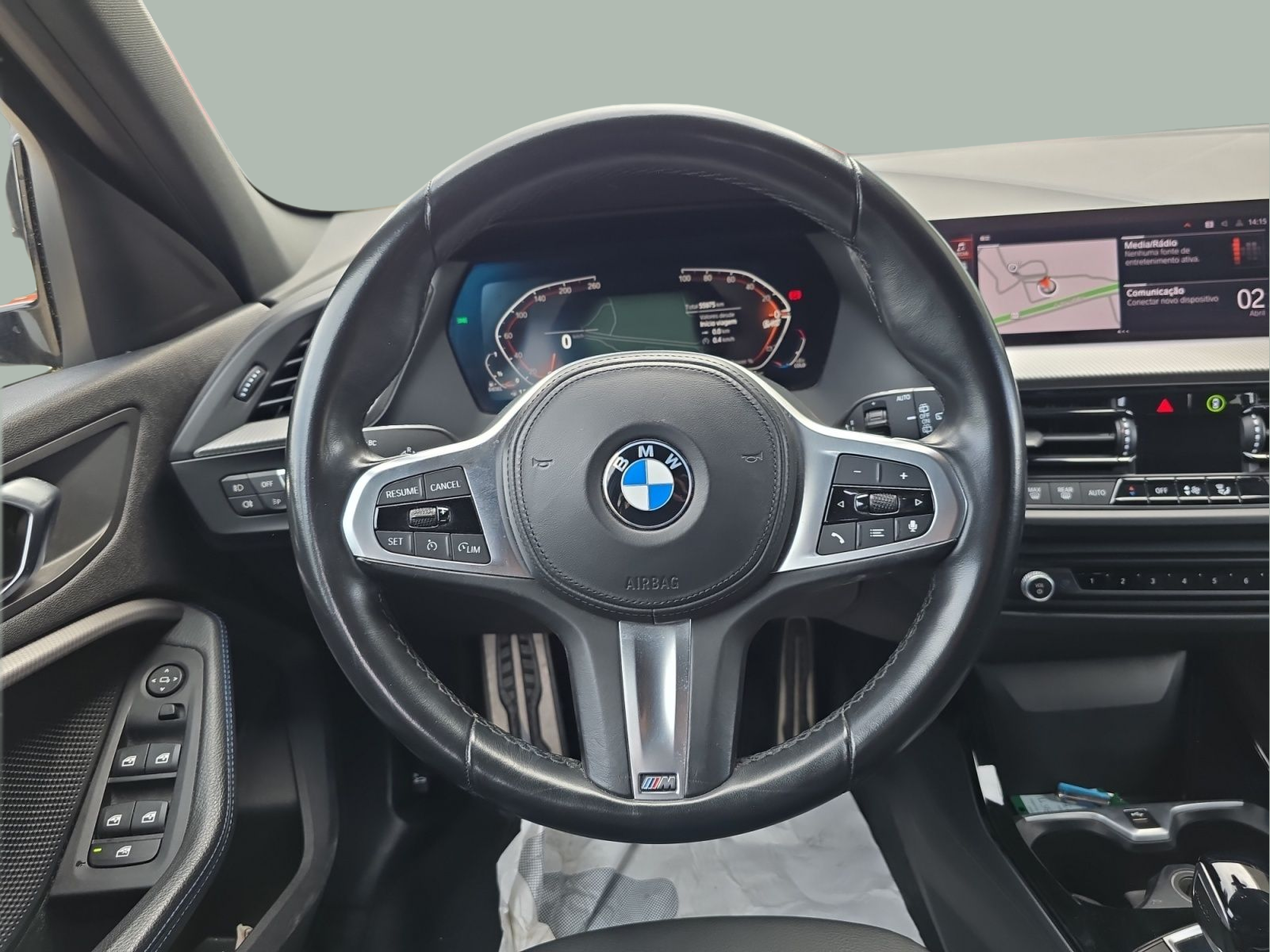 BMW Série 1 116d color Blanco. Año 2023. 85KW(116CV). Diesel. En concesionario MCoutinho Bomcar Leiria de Leiria