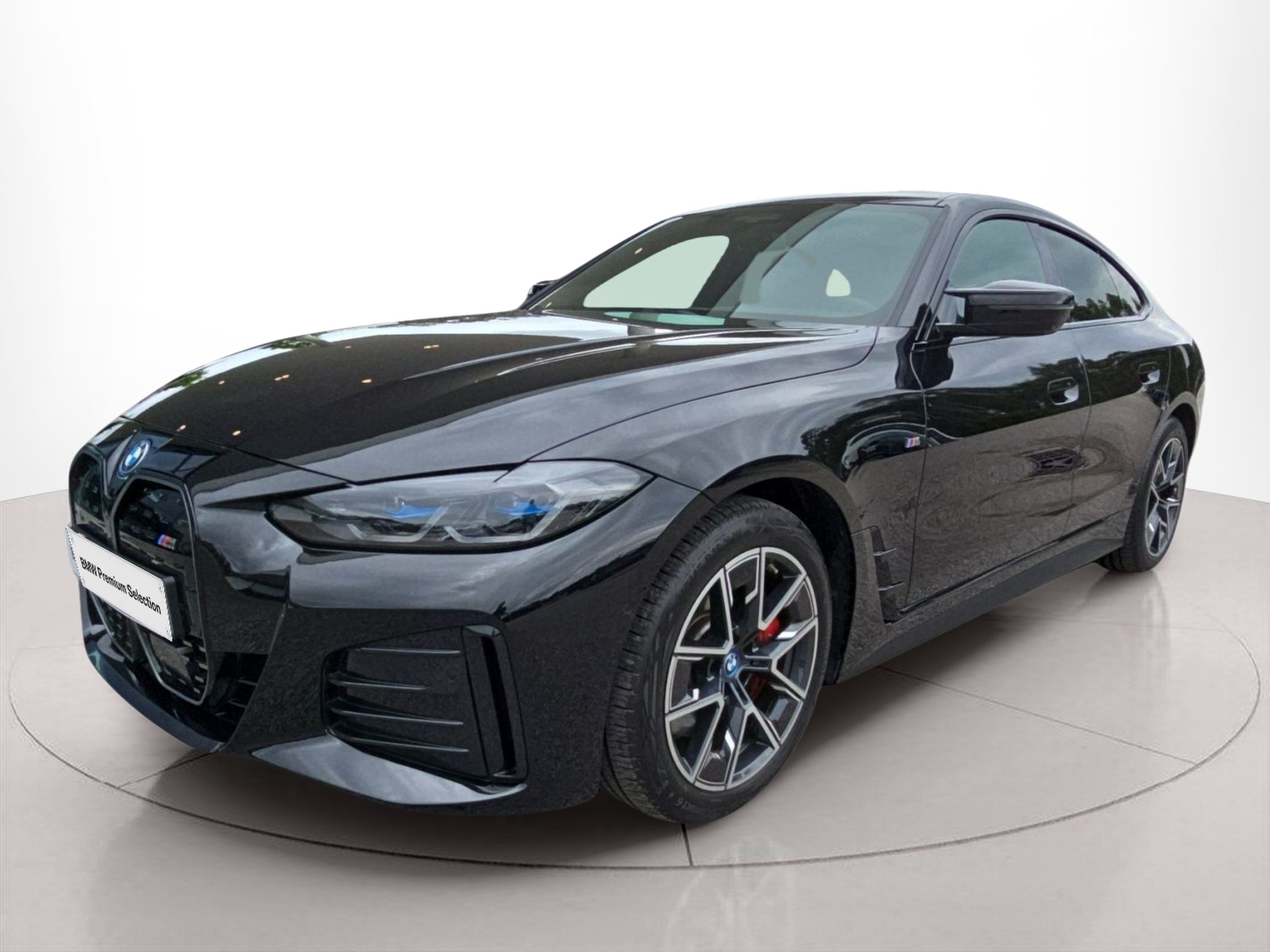 BMW i4 i4 M50 color Negro. Año 2022. 400KW(544CV). Elétrico. En concesionario MCoutinho Bomcar Leiria de Leiria