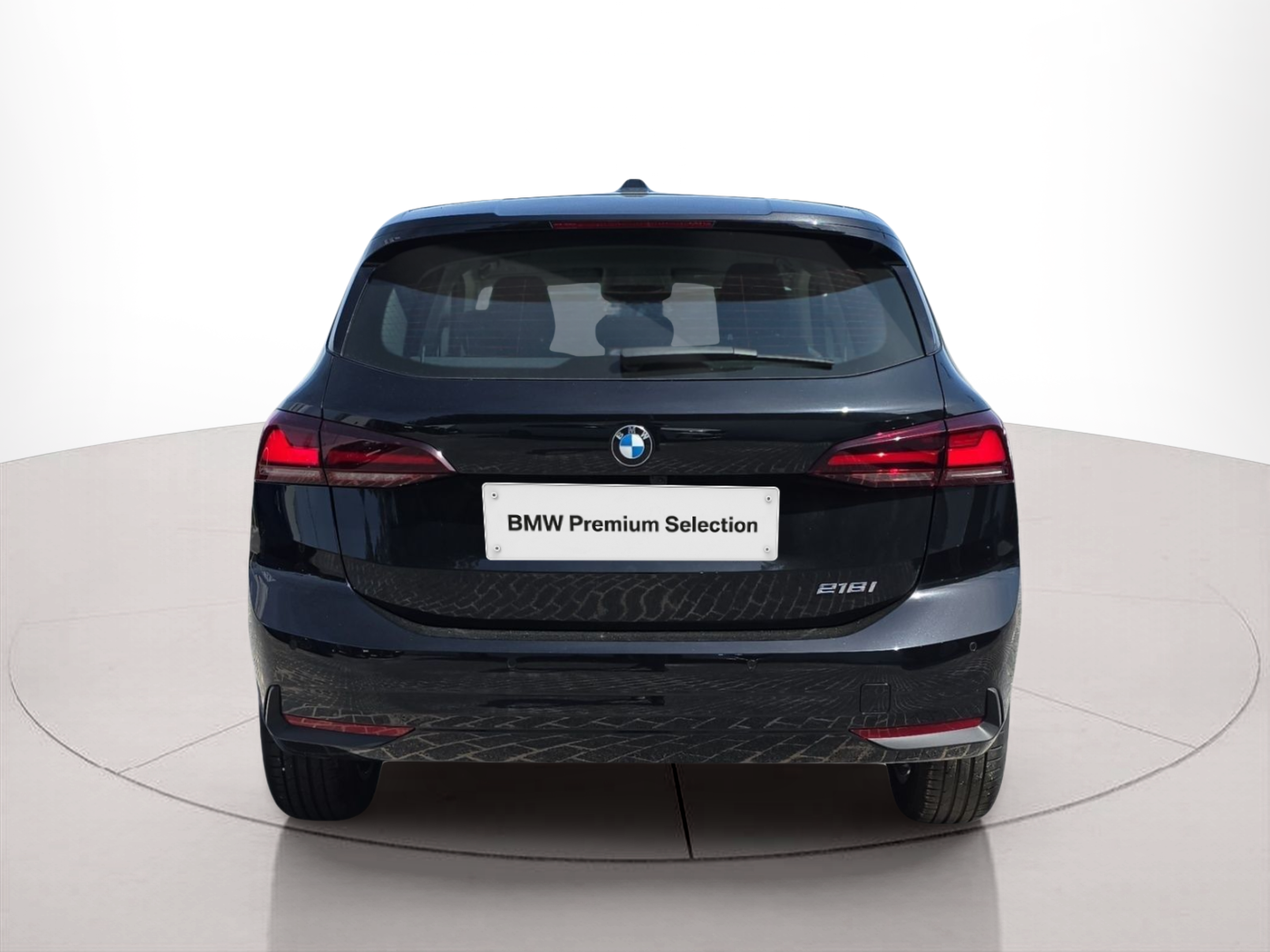 BMW Série 2 216i Active Tourer color Negro. Año 2023. 90KW(122CV). Gasolina. En concesionario MCoutinho Bomcar Coimbra de Coimbra