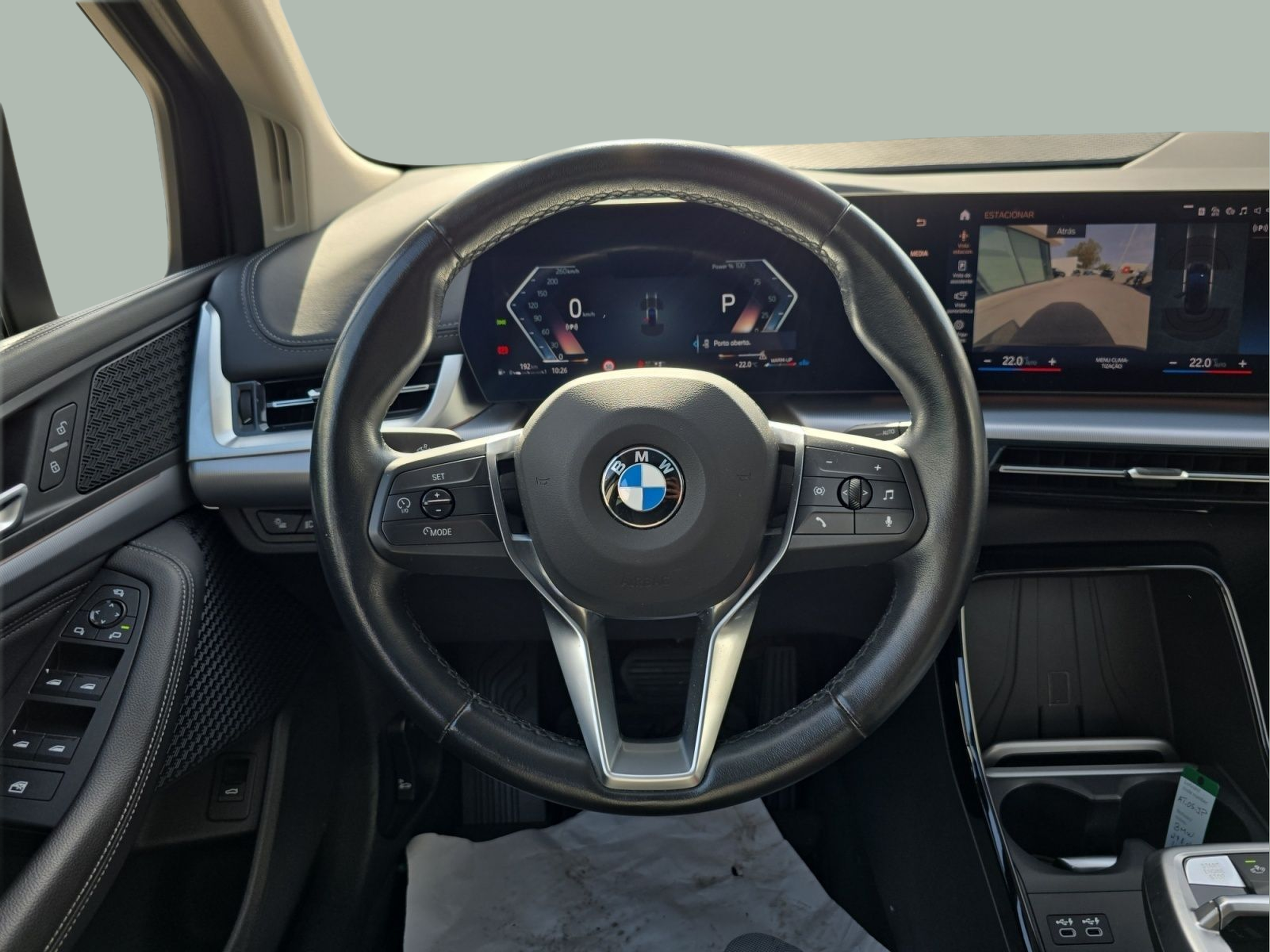 BMW Série 2 218d Active Tourer color Negro. Año 2022. 110KW(150CV). Diesel. En concesionario MCoutinho Bomcar Leiria de Leiria