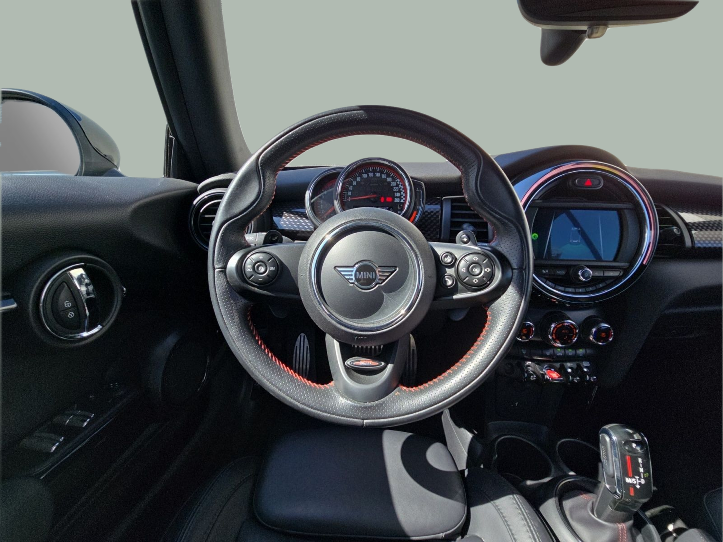 fotoG 14 del MINI MINI Cabrio John Cooper Works 170 kW (231 CV) 231cv Gasolina de 2019 em Bragança