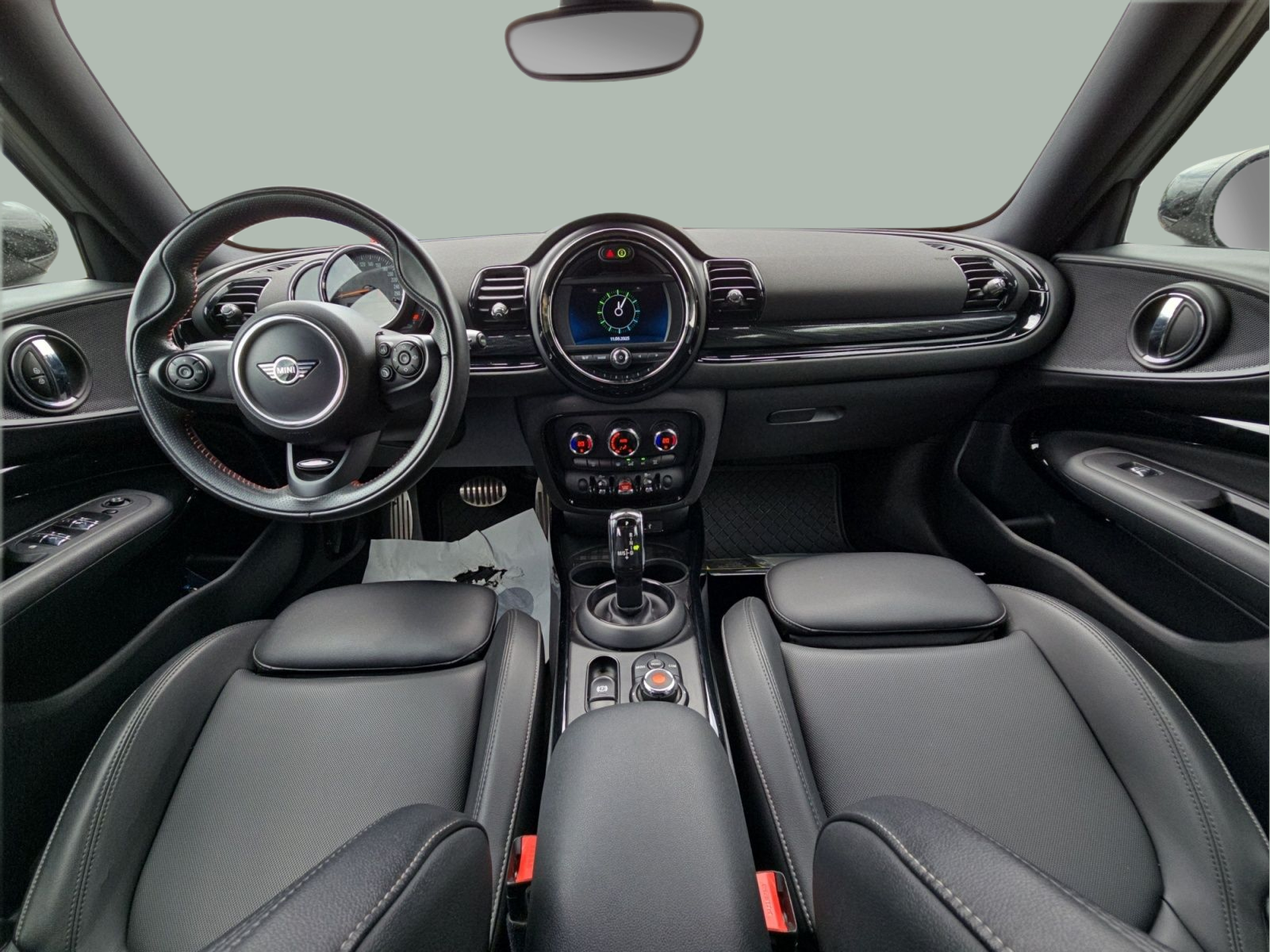 fotoG 6 del MINI MINI Clubman Cooper D 110 kW (150 CV) 150cv Diesel de 2021 em Bragança