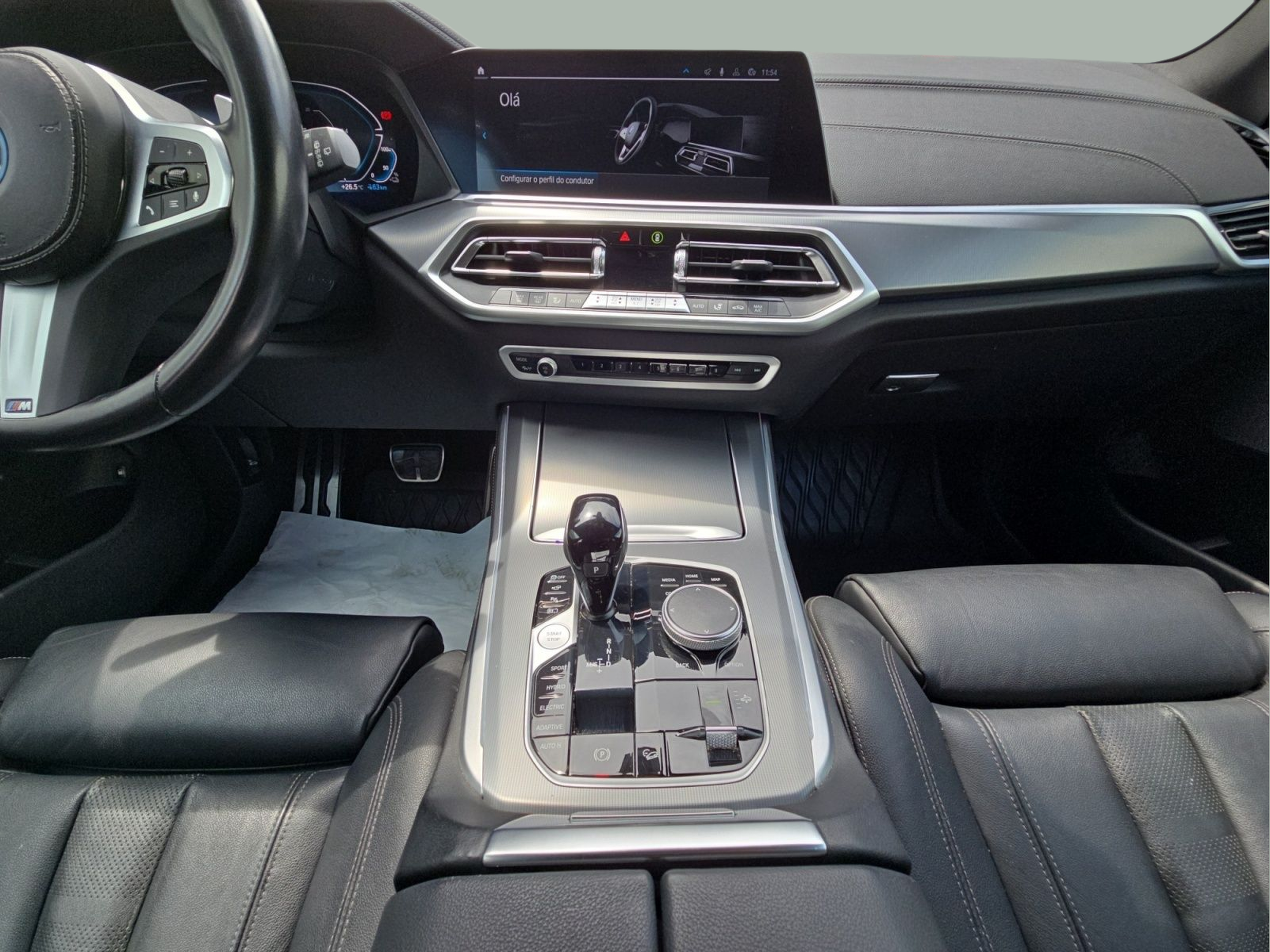 BMW X5 xDrive45e color Negro. Año 2022. 290KW(394CV). Elétrico / Gasolina Híbrido. En concesionario MCoutinho Bomcar Leiria de Leiria