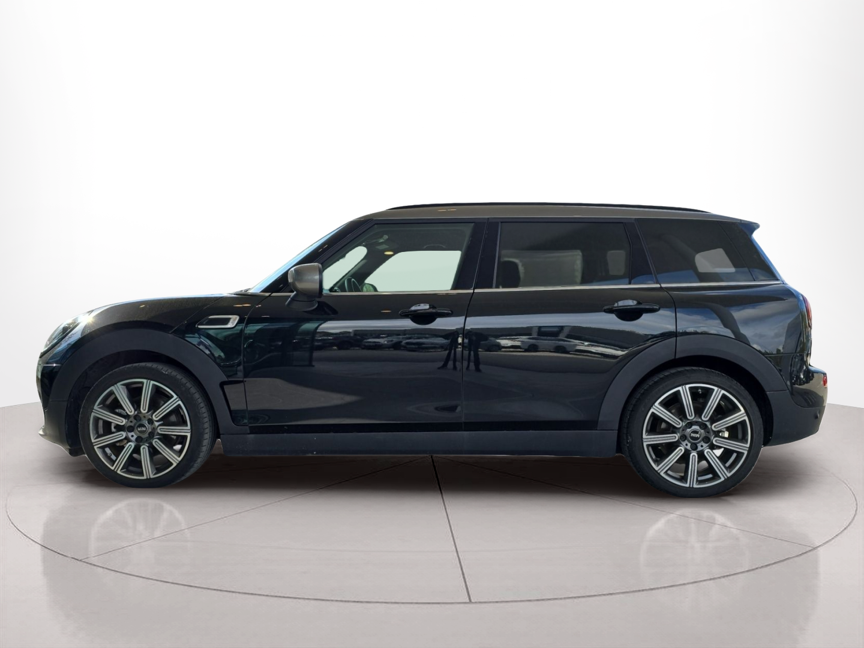 Fotos de MINI Clubman Cooper D 110 kW (150 CV)