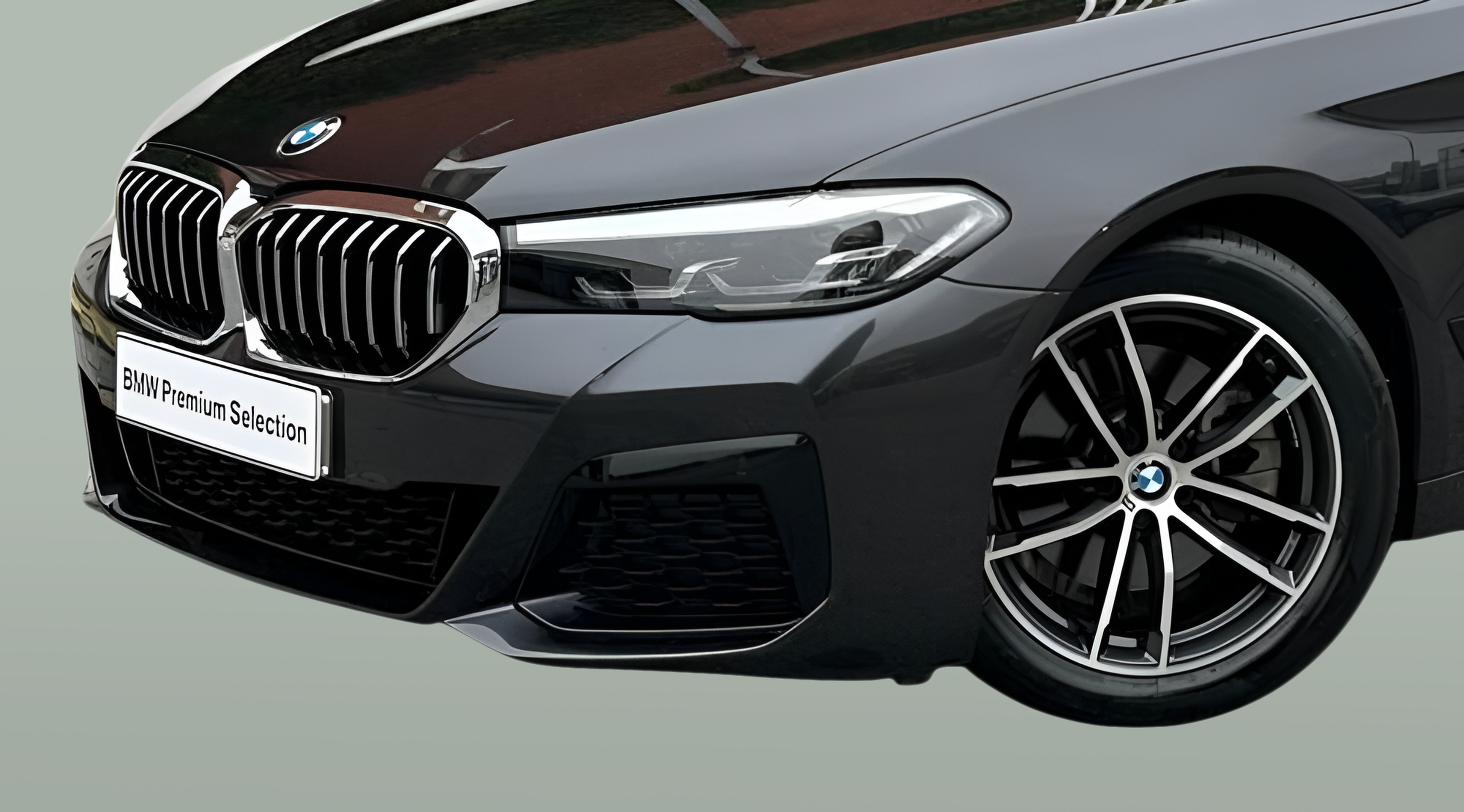 BMW Série 5 520d Touring color Gris. Año 2023. 140KW(190CV). Elétrico / Diesel Híbrido. En concesionario MCoutinho - Viseu de Viseu